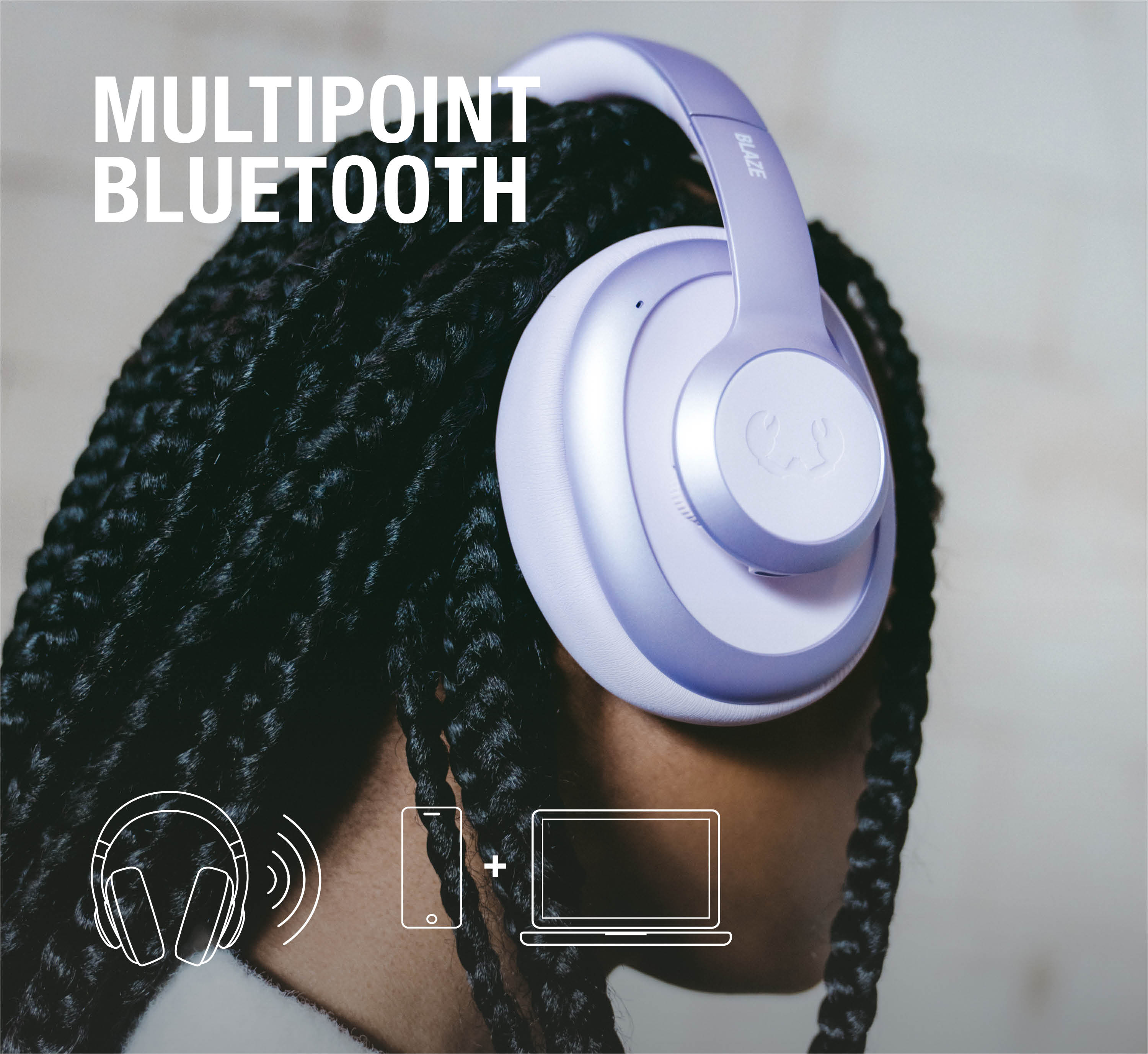 Person mit lila Kopfhörern, Text "Multipoint Bluetooth".