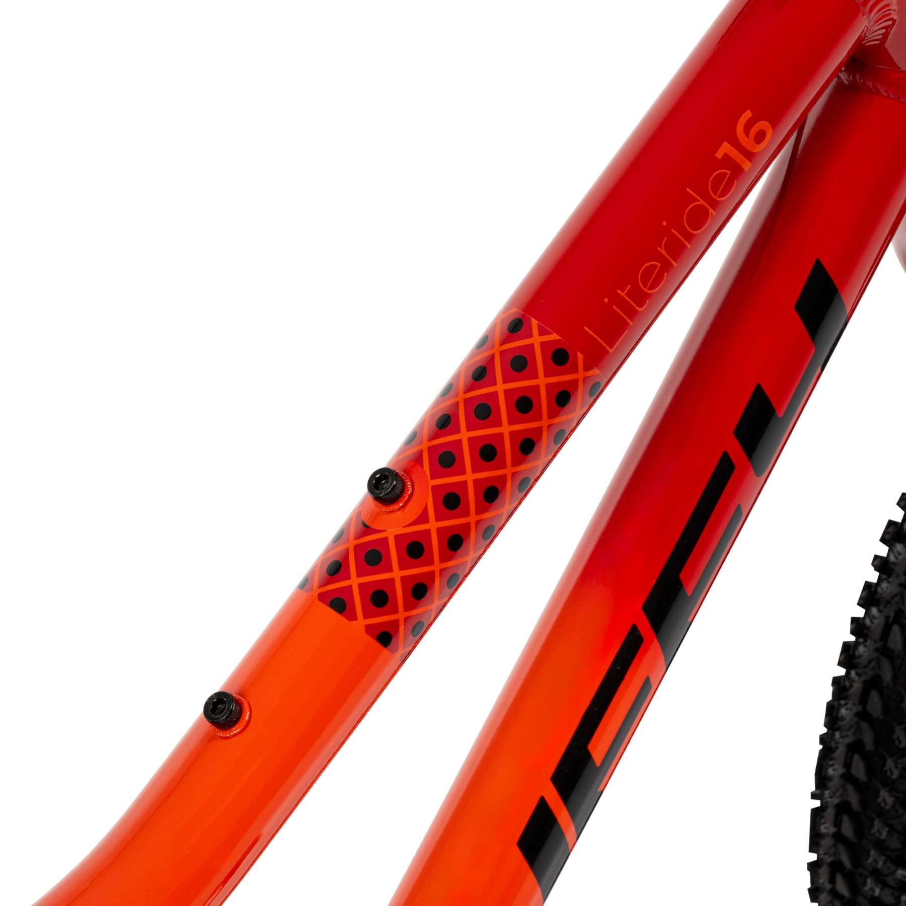 Roter Fahrradrahmen mit schwarzen Punkten und 