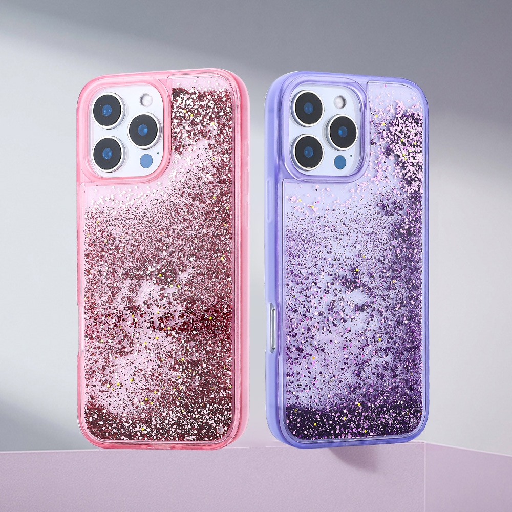 İçinde sim olan iki şeffaf telefon kılıfı, biri pembe, diğeri mor.