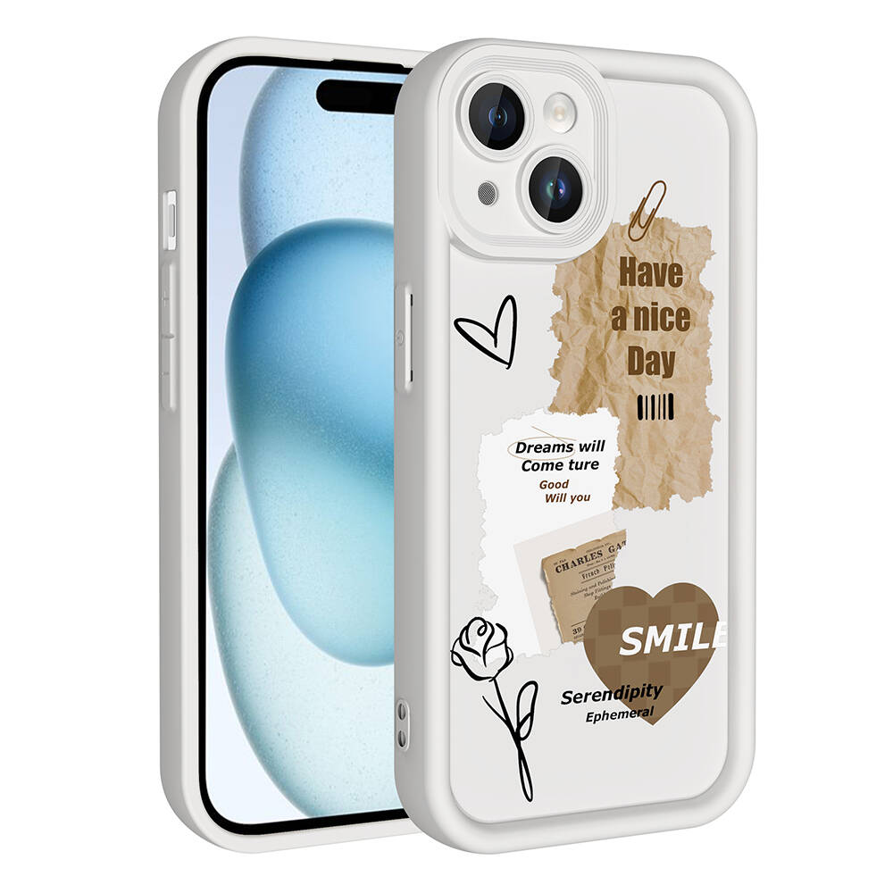 Çıkartmalarla süslü beyaz telefon kılıfı: "Have a nice Day", gül, kalp ve yazı.