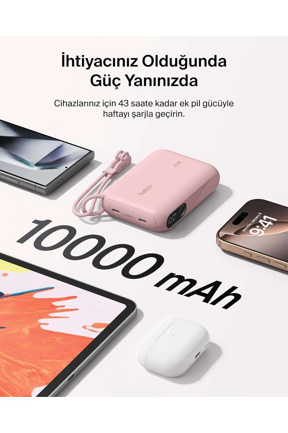 Bir akıllı telefon, iPhone ve AirPods içeren pembe 10000 mAh powerbank.