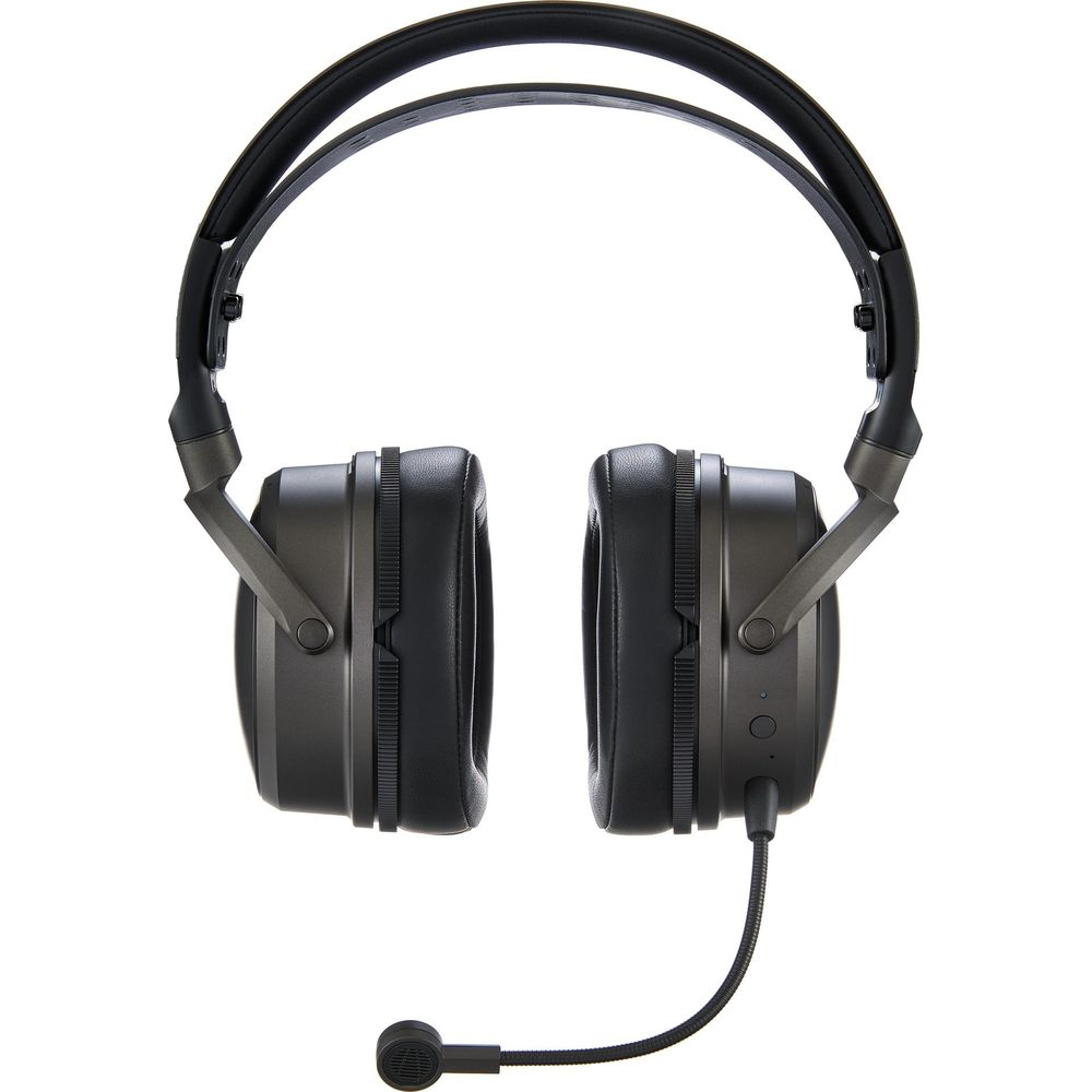 Graue Over-Ear-Kopfhörer mit Mikrofon auf weißem Hintergrund.