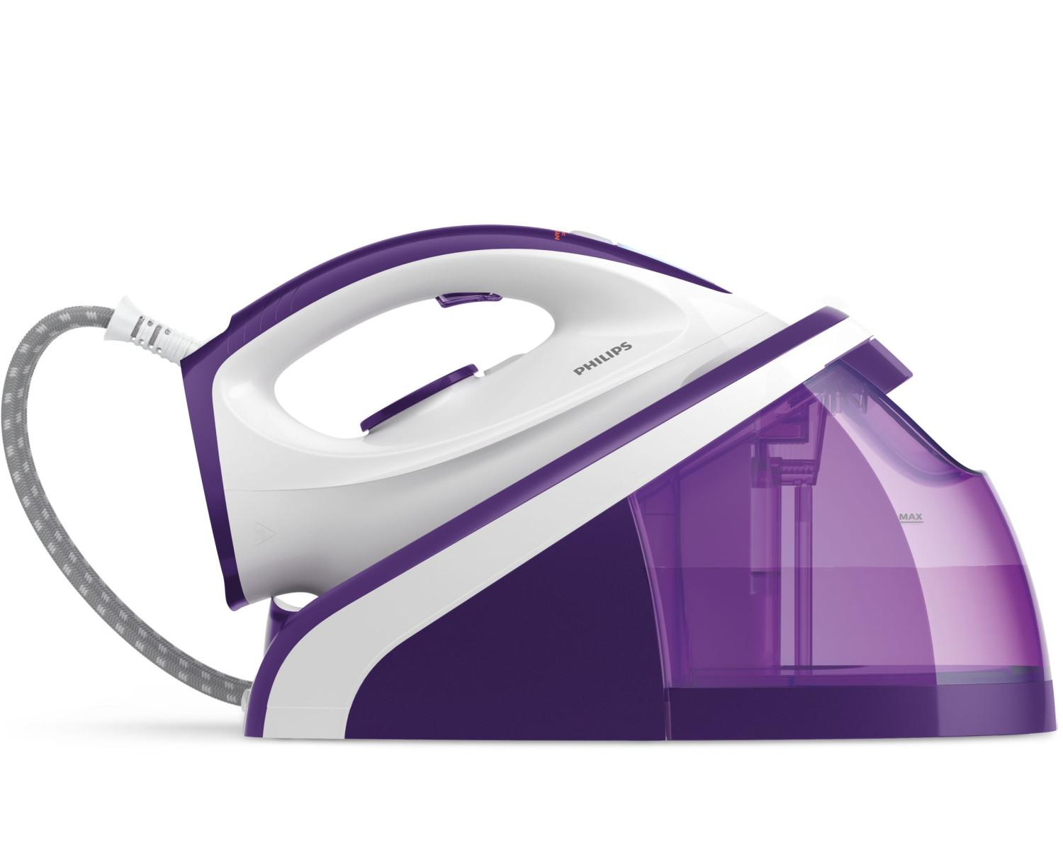 Un ferro da stiro a vapore viola e bianco con serbatoio dell'acqua su sfondo bianco.