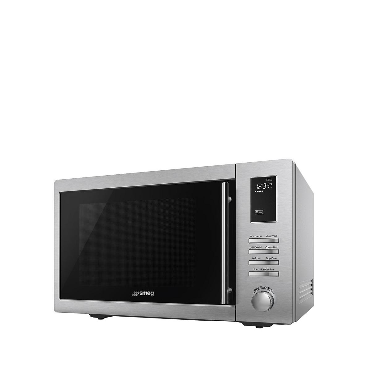 Un microonde Smeg argentato con porta nera e display digitale che mostra le 12:34.