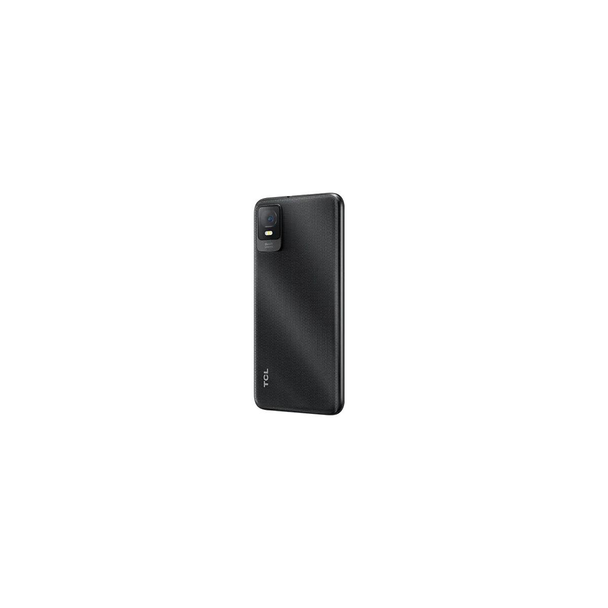 Un smartphone TCL negro con cámara trasera, sobre fondo blanco.
