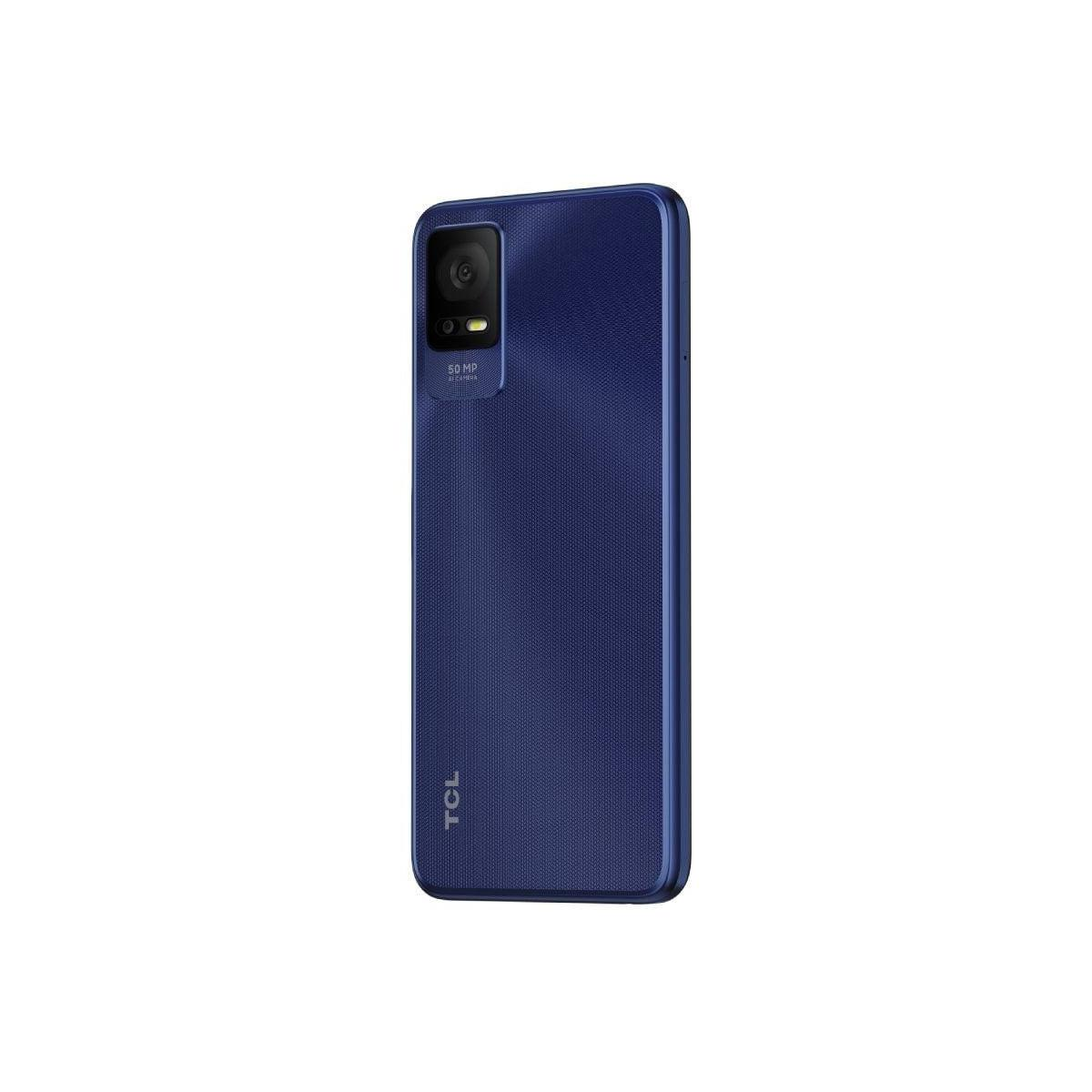 Ciemnoniebieski smartfon TCL z aparatem 50 MP. Teksturowany tył.