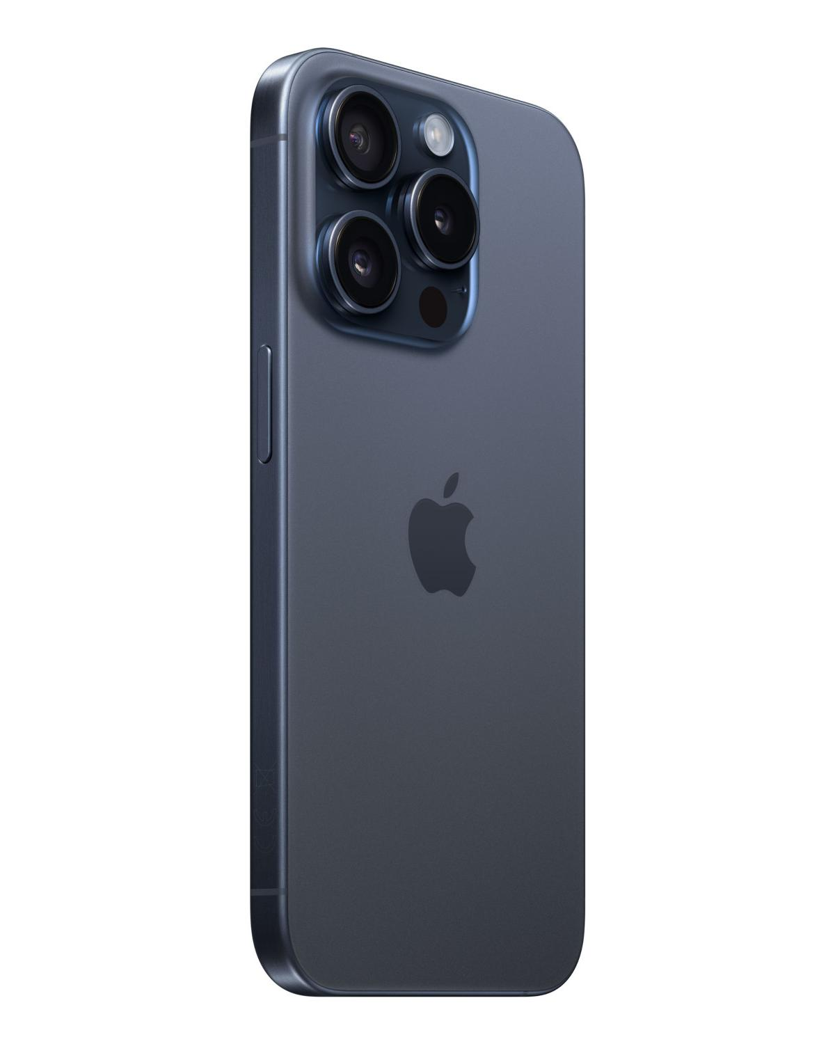 iPhone blu scuro con tre fotocamere e logo Apple sul retro.
