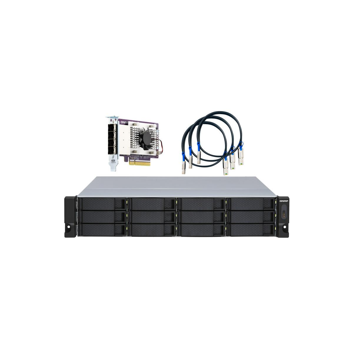 Un server rack argentato a 8 bay con scheda di espansione e quattro cavi.
