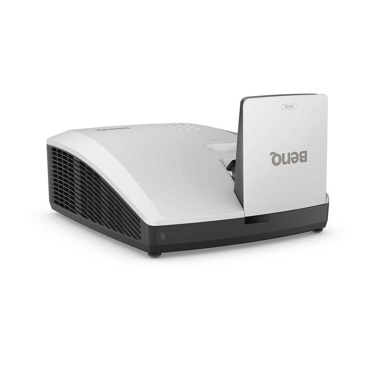 Un projecteur BenQ blanc avec une base noire et des fentes d'aération.