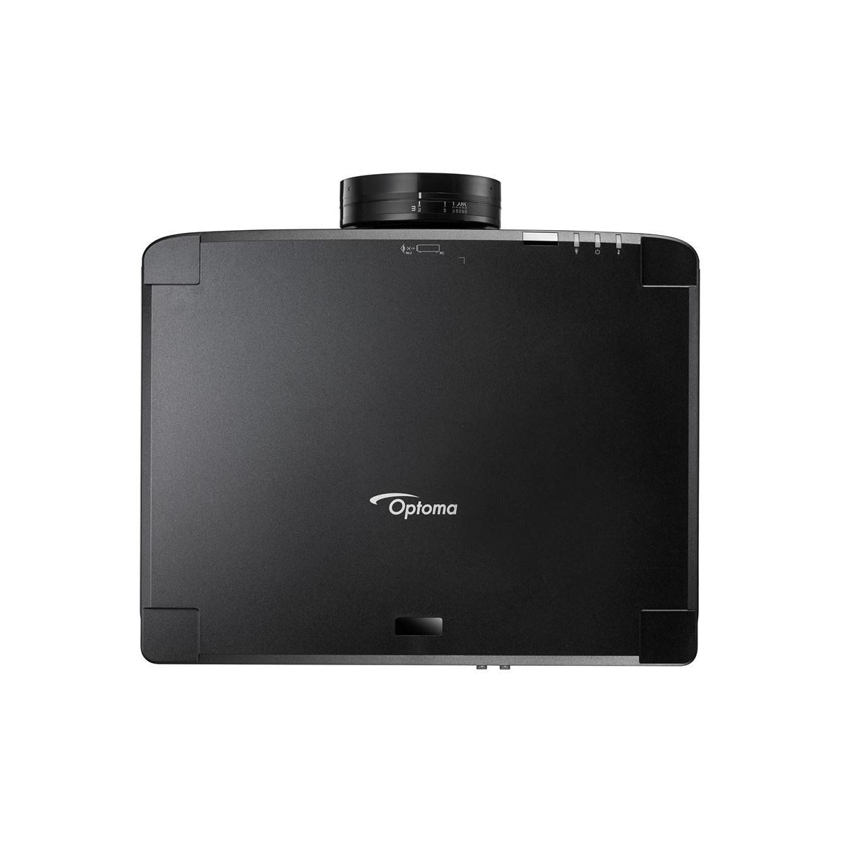 Proyector Optoma negro con anillo de enfoque y controles arriba.