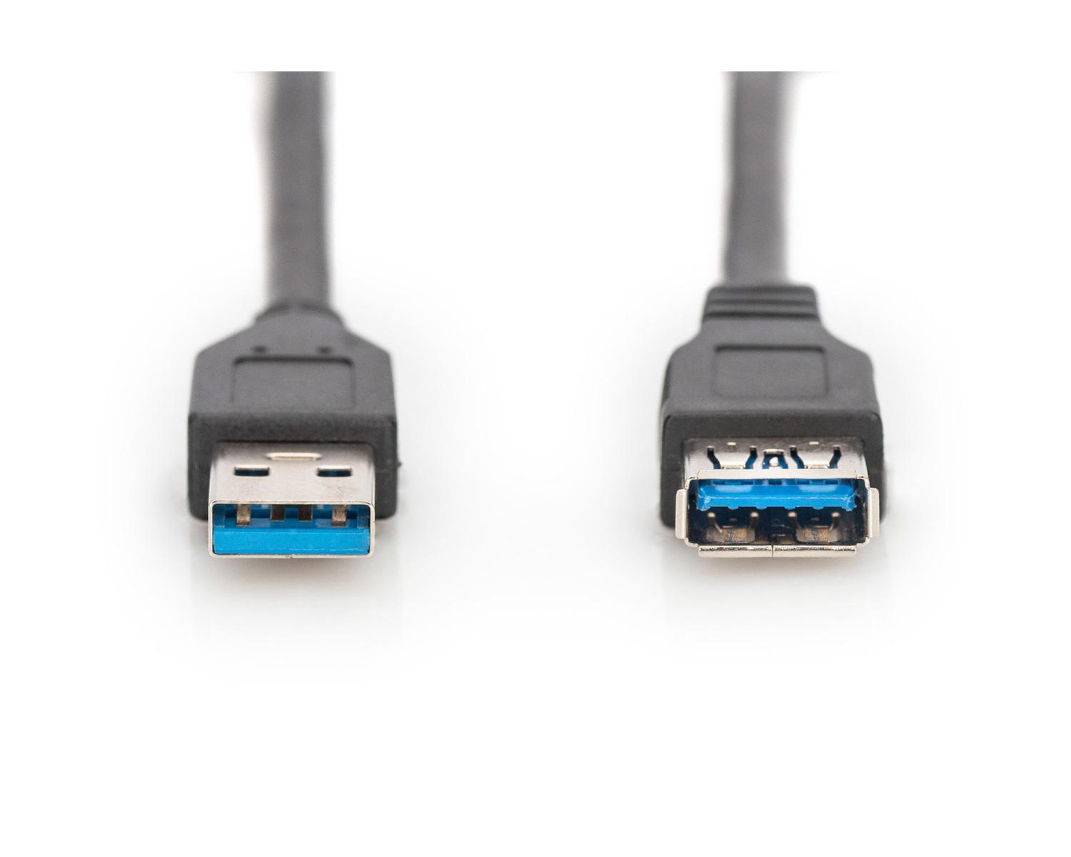 Twee USB 3.0 kabelconnectoren met blauwe inzetstukken op witte achtergrond.