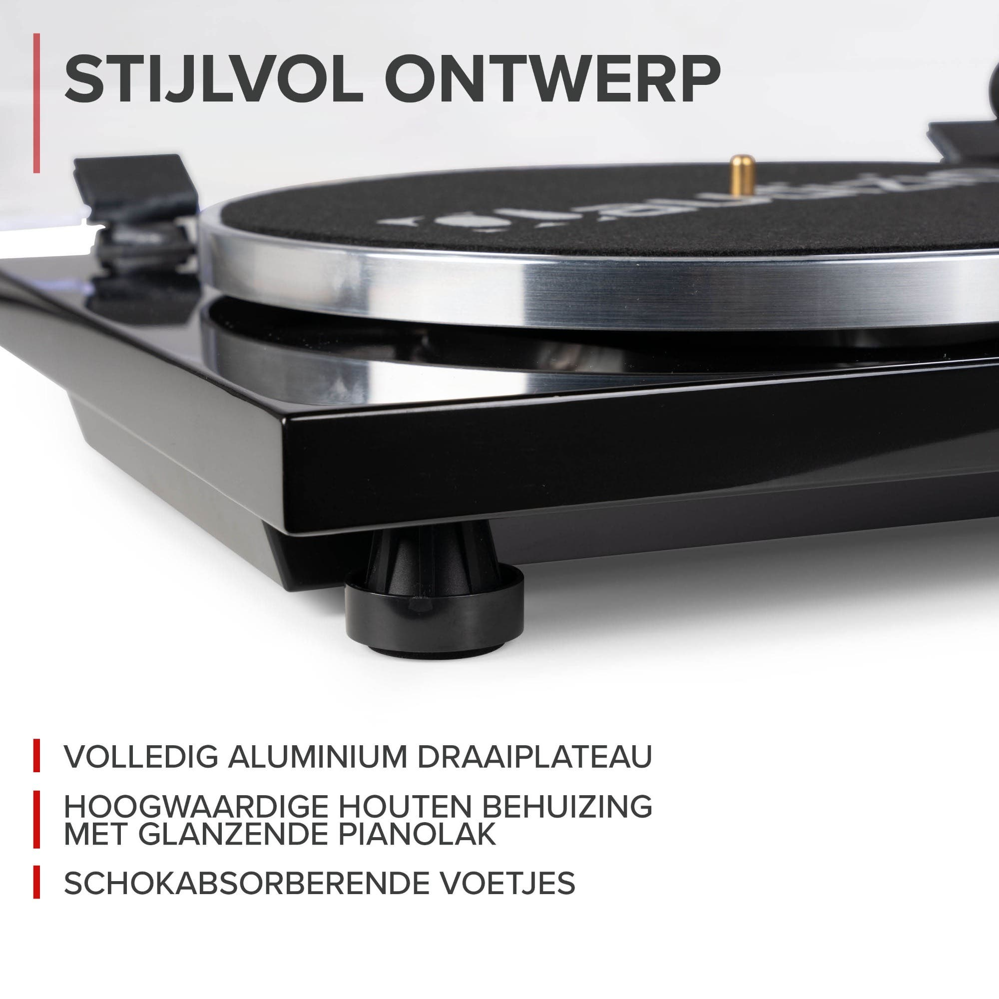 Zwarte platenspeler met zilverkleurig plateau en toonarm.