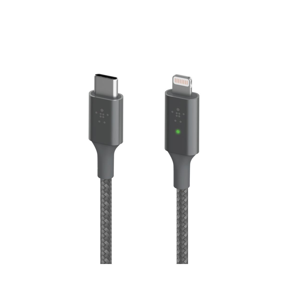 Un cavo USB-C e un cavo Lightning con treccia grigia.
