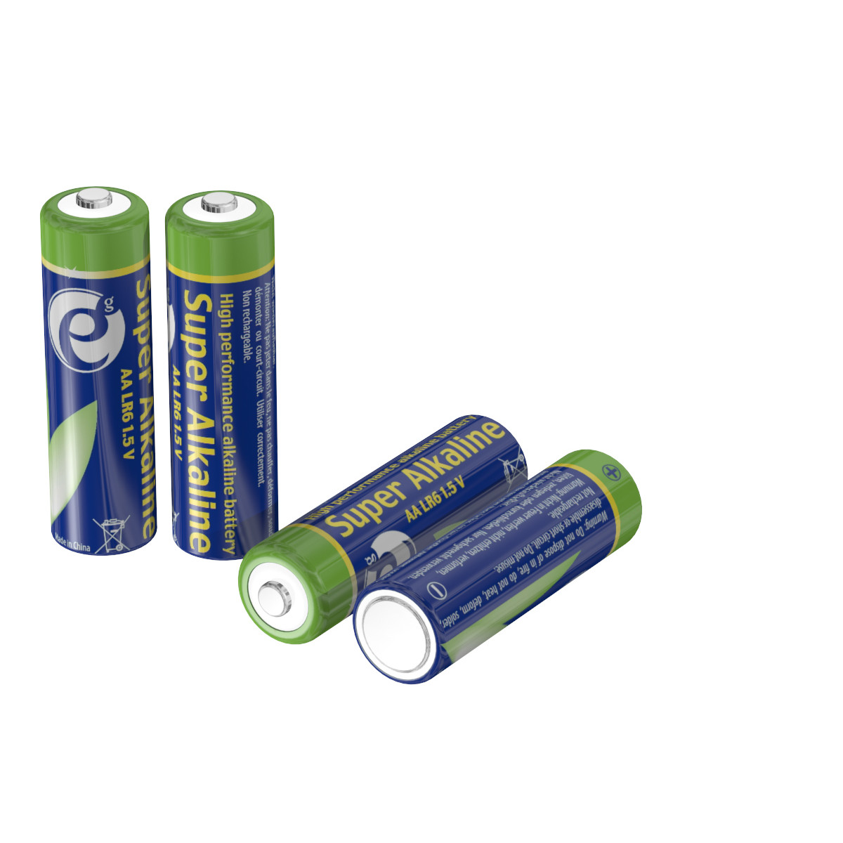Tres pilas AA Super Alkaline con tapas verdes sobre fondo blanco.
