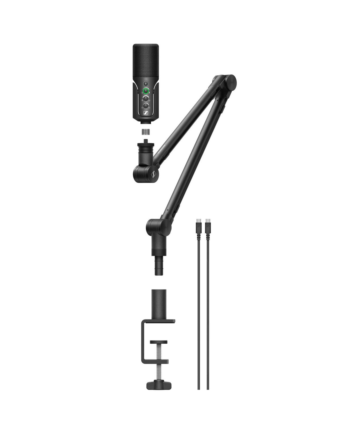 Schwarzes Mikrofon mit Arm, Klemme und Kabeln auf weißem Hintergrund.
