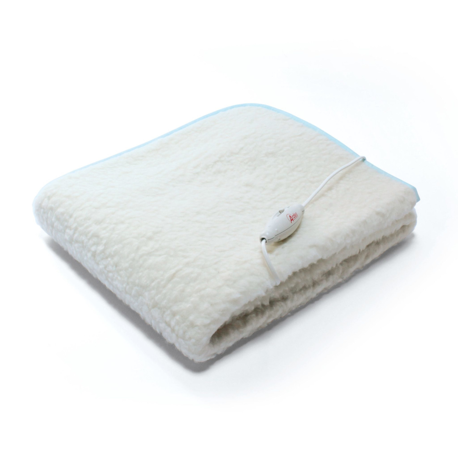 Una coperta elettrica bianca e soffice con bordo blu e cavo bianco con controller.