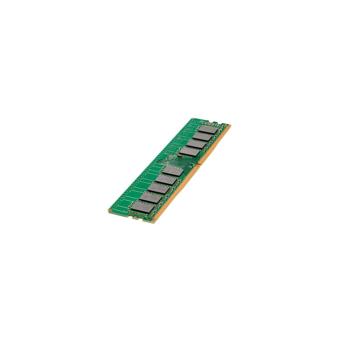 Ein einzelnes grünes RAM-Modul mit acht schwarzen Chips auf weißem Hintergrund.