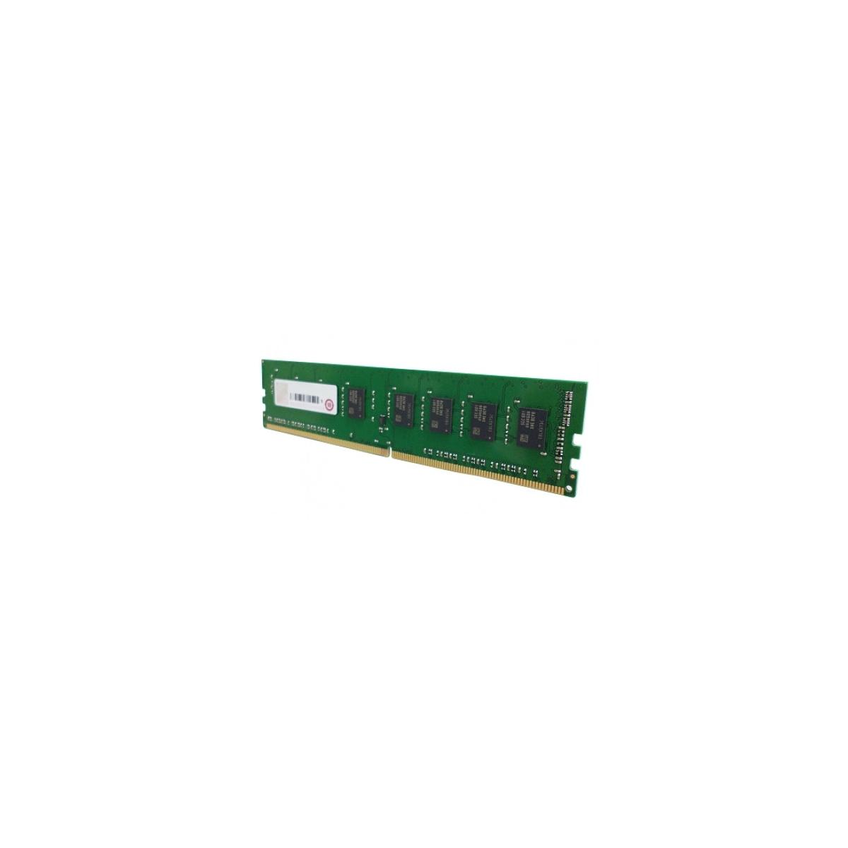 Un modulo RAM per computer verde con chip neri e contatti dorati.