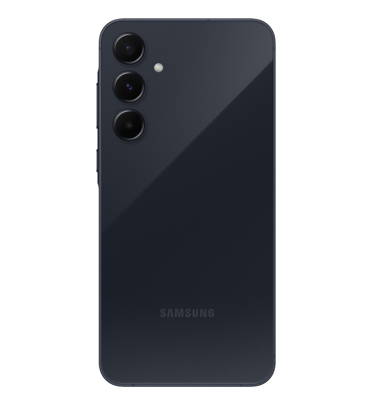 Dunkelblaues Samsung Smartphone mit drei Kameras und Blitz.