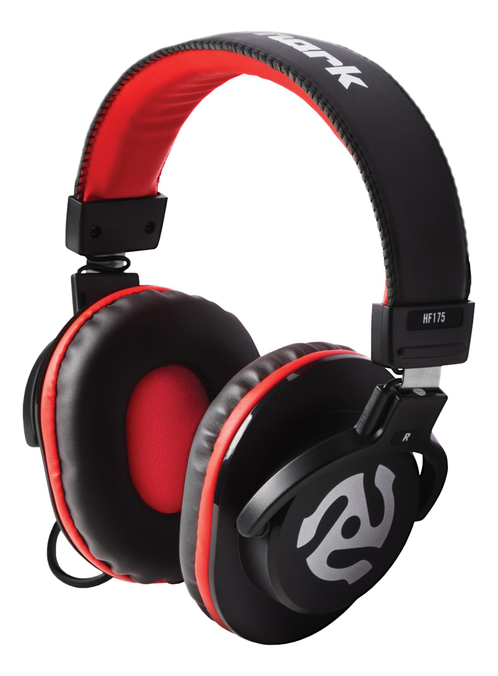 Casque noir et rouge avec logo blanc sur fond blanc.