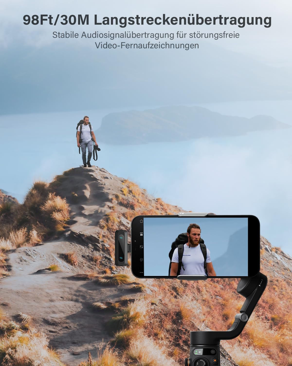 Ein Mann auf einem Berg mit Ausrüstung, während ein Handy seine Aufnahme zeigt.