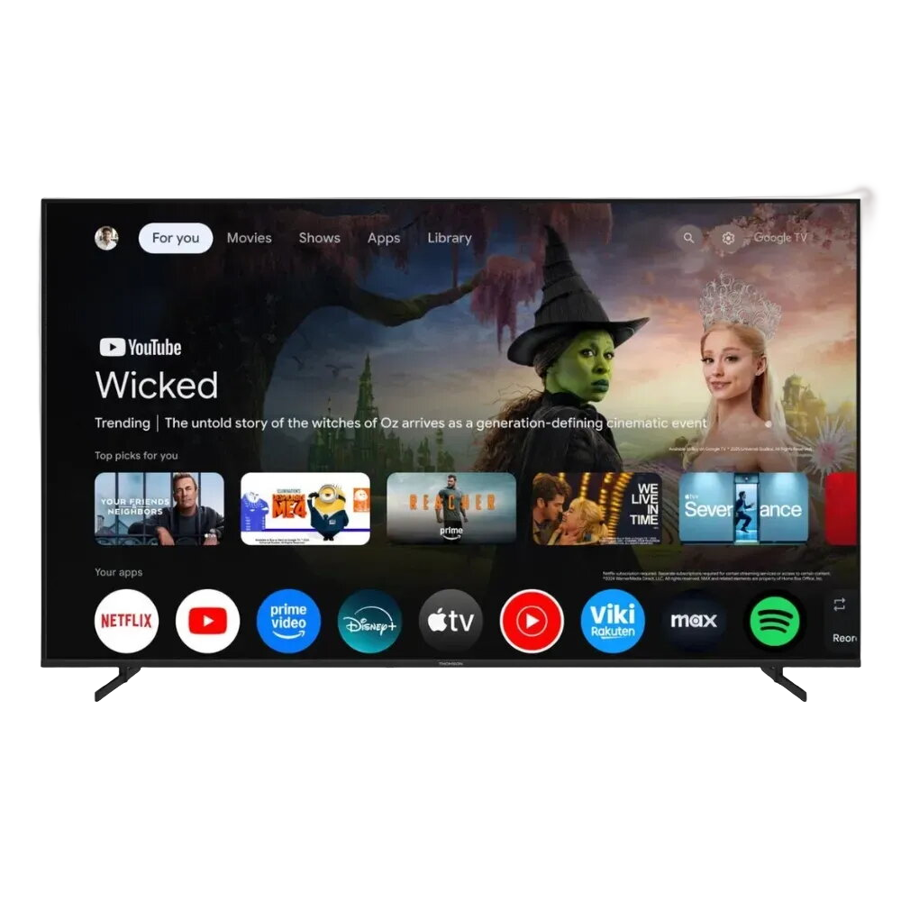 Una pantalla de TV muestra la interfaz de Google TV, mostrando la película Wicked.