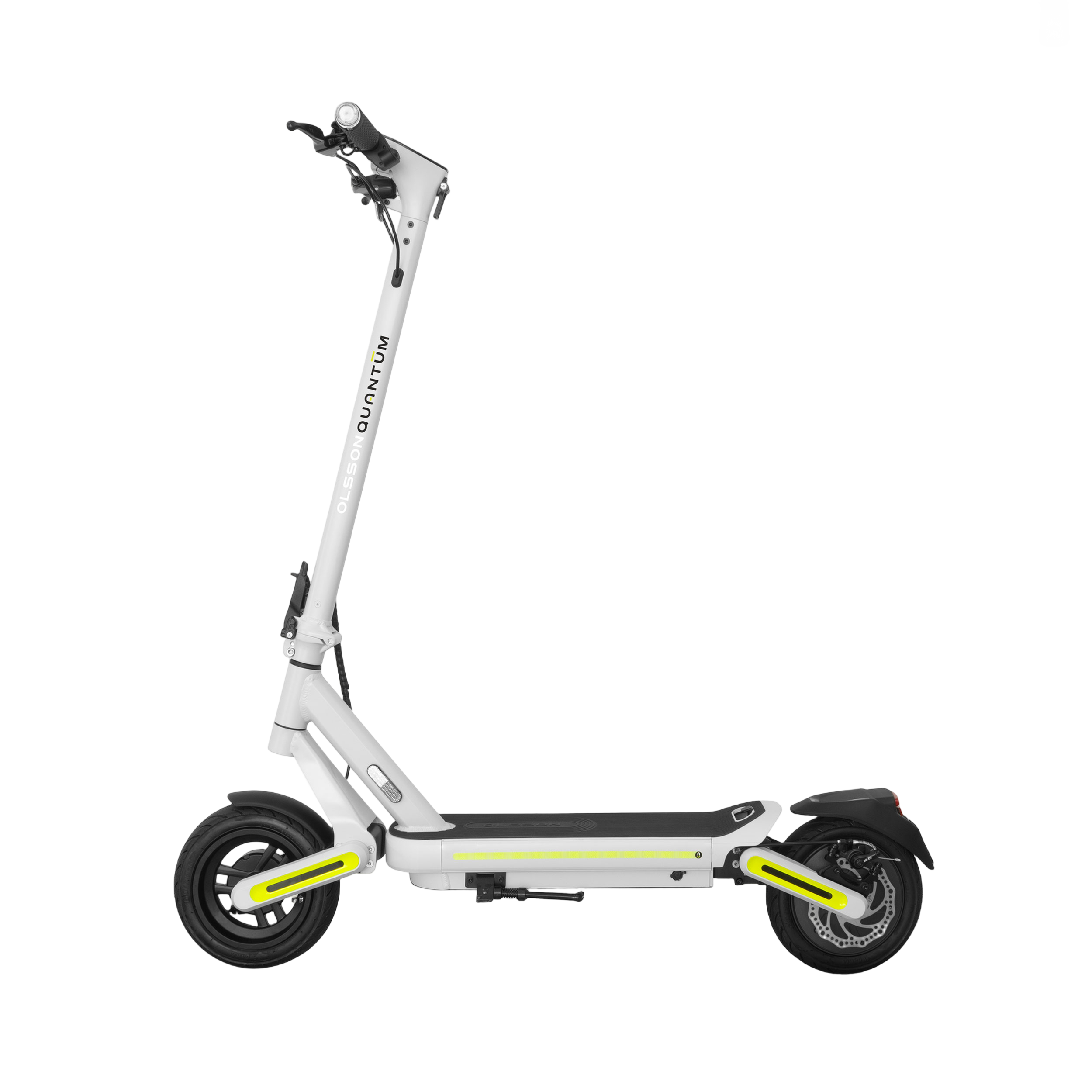Un patinete eléctrico blanco con detalles amarillos sobre fondo negro.
