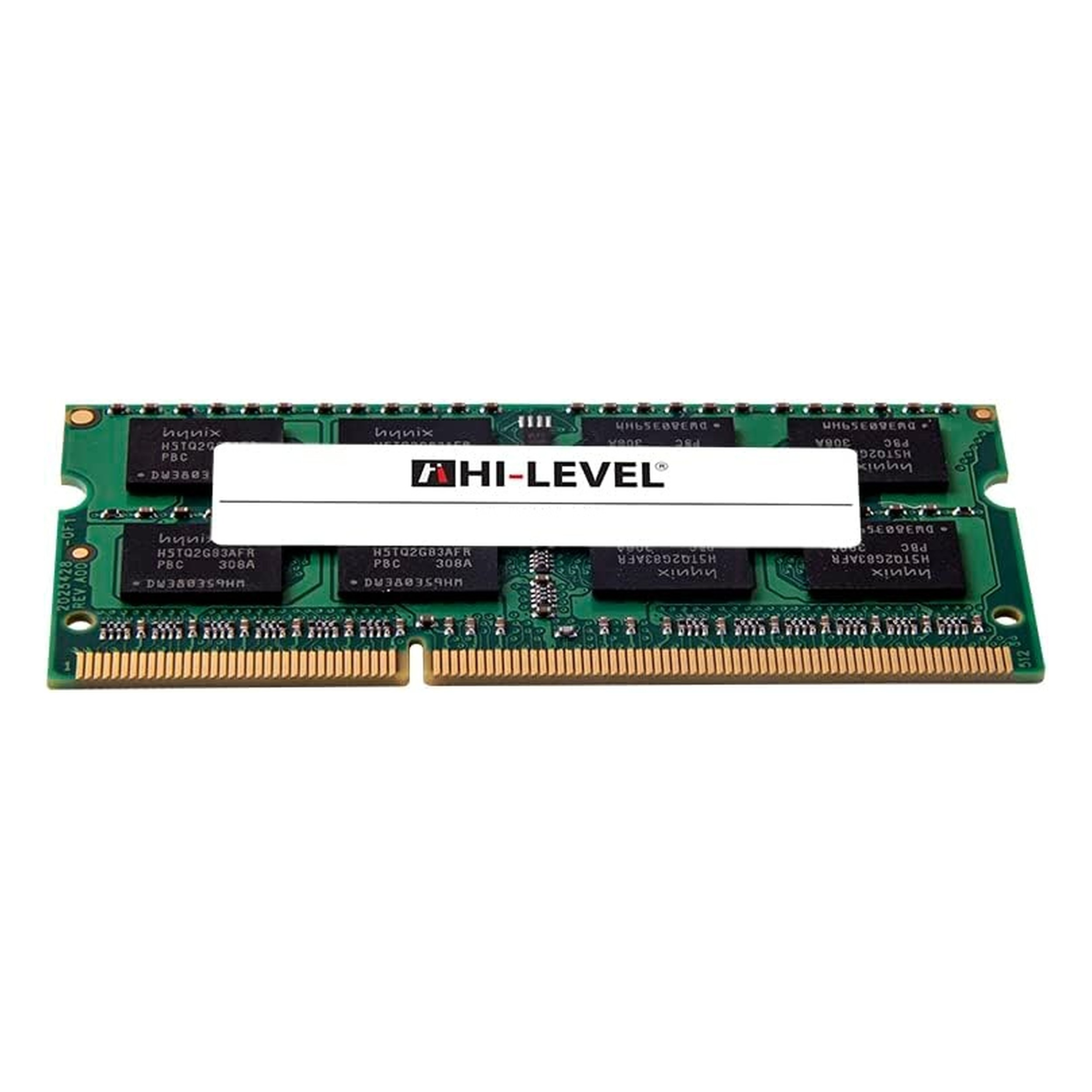 Hynix çipler ve Hi-Level logosu olan yeşil RAM modülü.