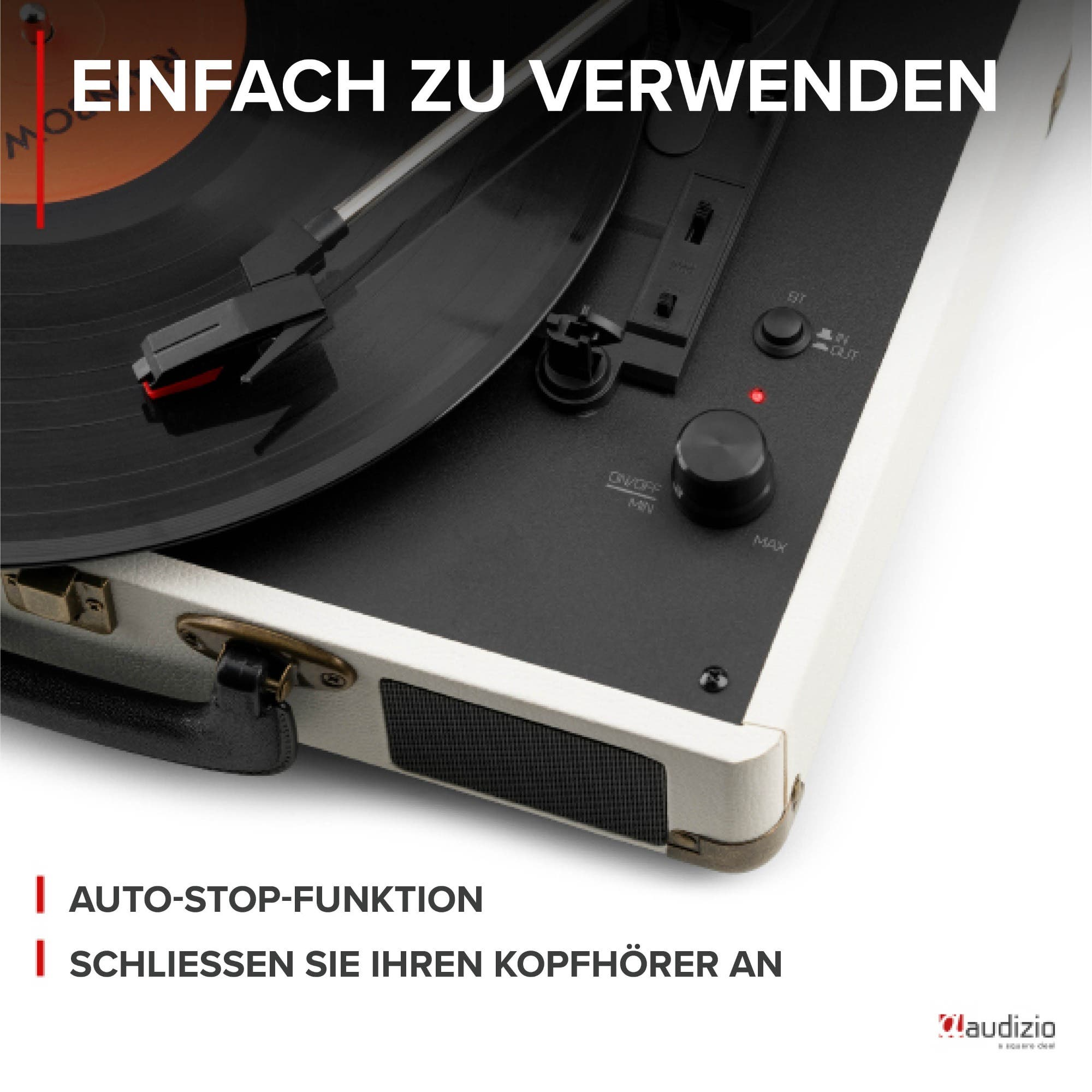 Ein Plattenspieler mit Vinylschallplatte, Nadel und Bedienelementen.