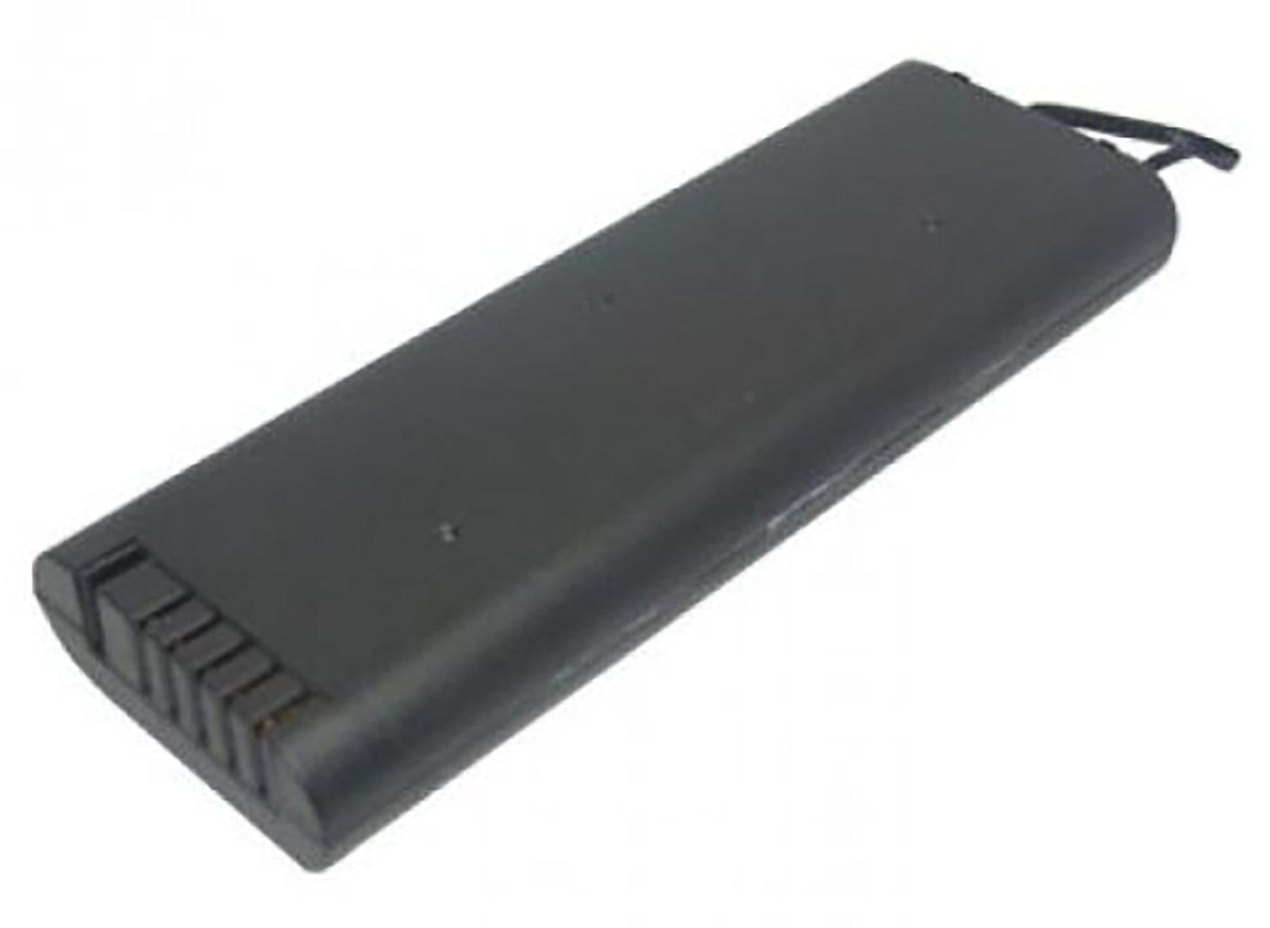 Eine schwarze rechteckige Batterie mit einem Anschlusskabel.