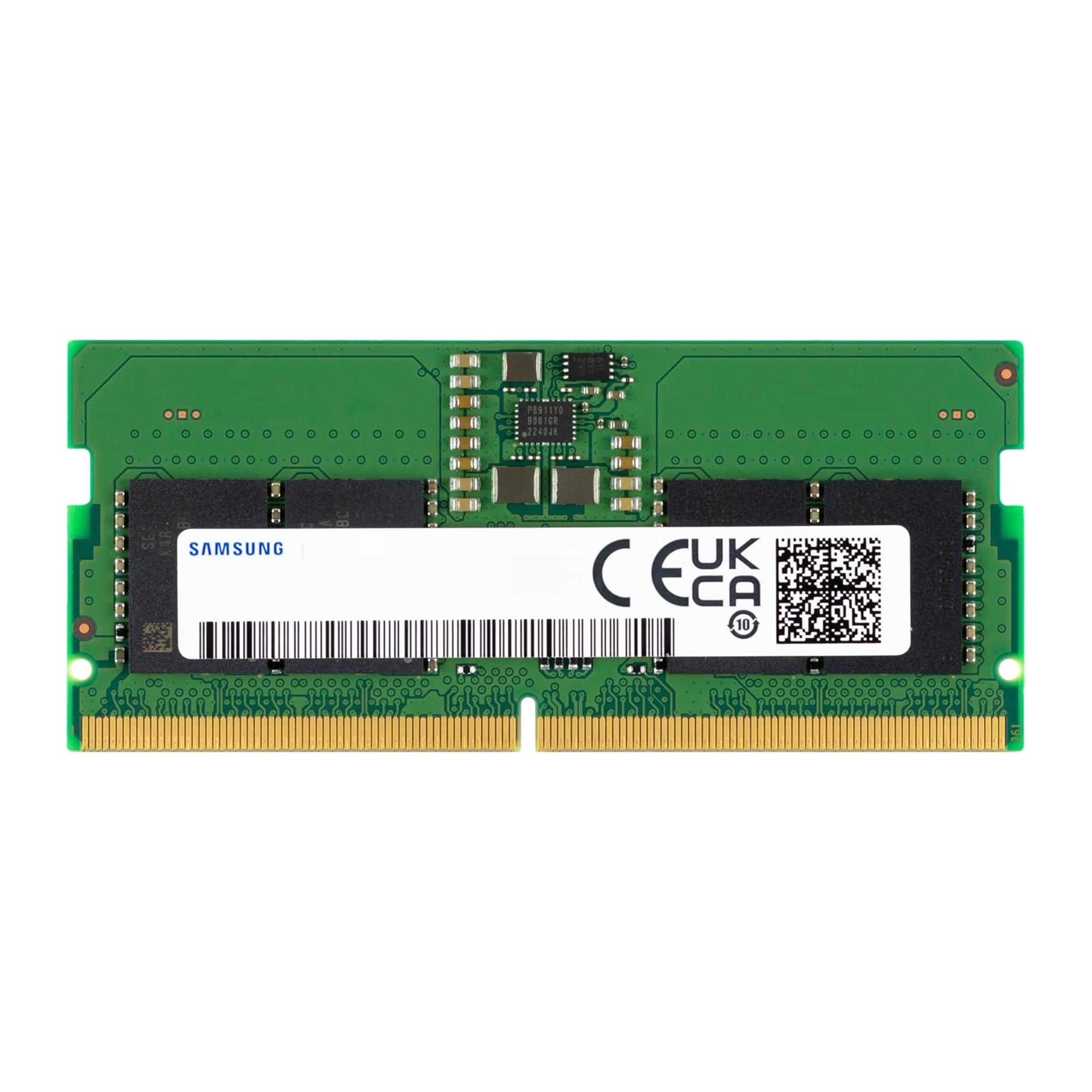 Samsung RAM modüllü yeşil devre kartı, altta altın kontaklar.