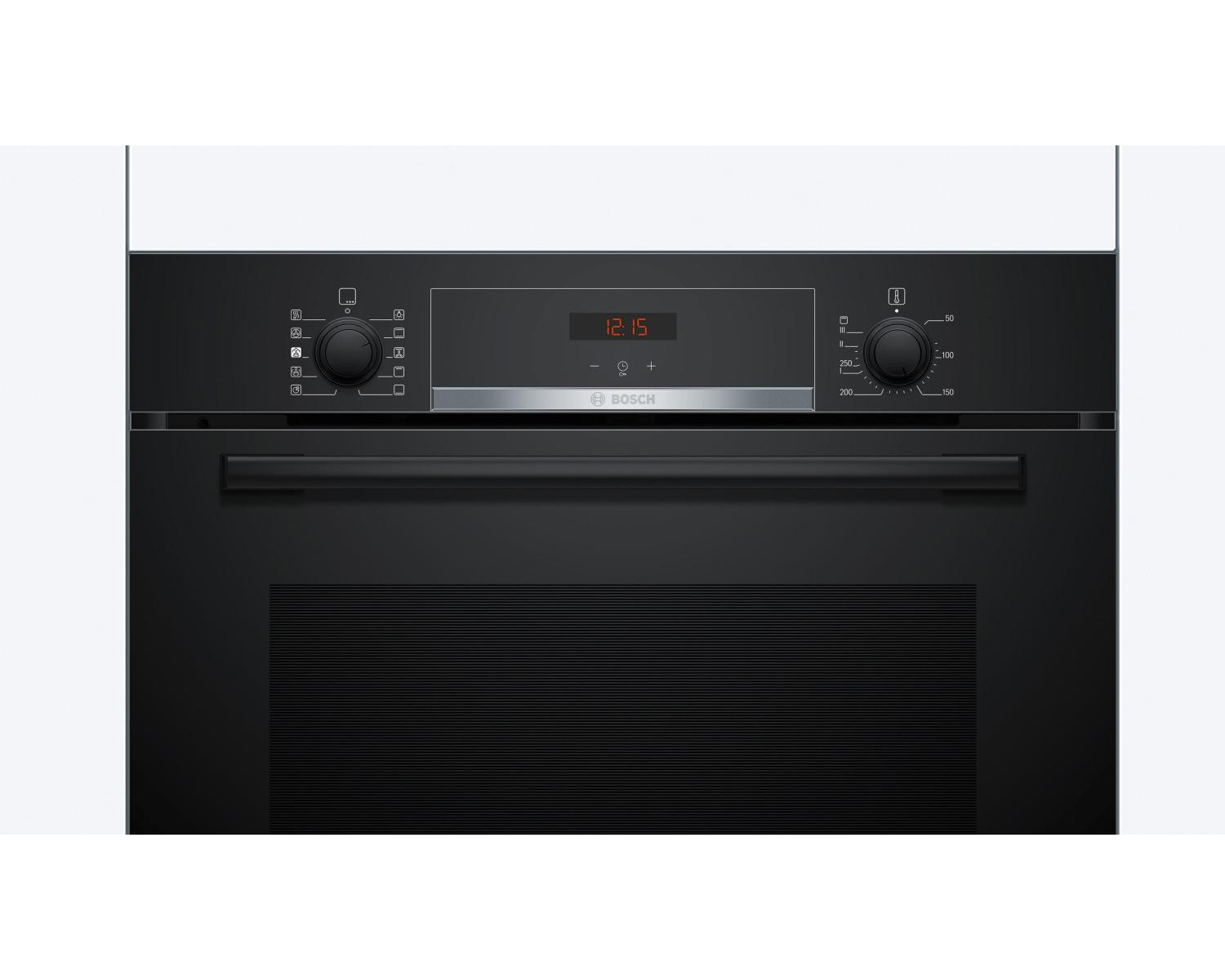 Een zwarte Bosch oven met een digitaal display (12:15) en bedieningsknoppen.