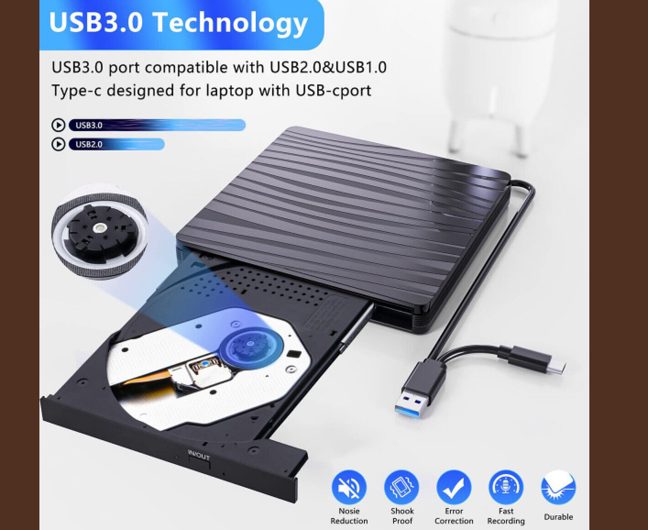 Schwarzer externer USB-C-CD-RW-Brenner mit geöffnetem Fach und Kabel.