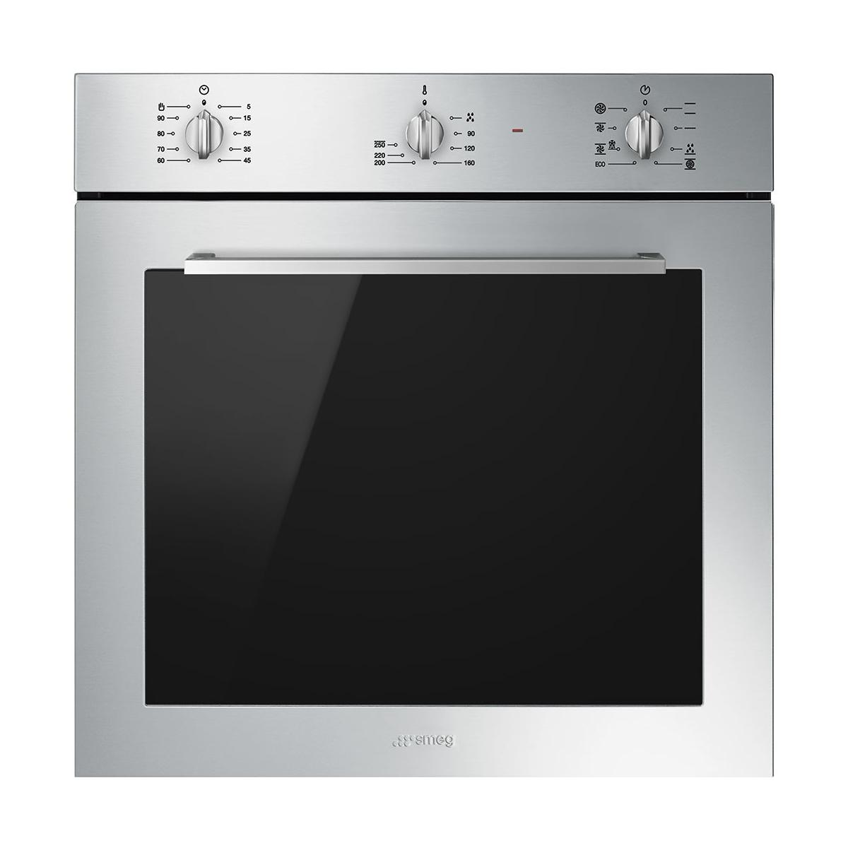 Un horno empotrado moderno de acero inoxidable con puerta de cristal negra y mandos plateados.