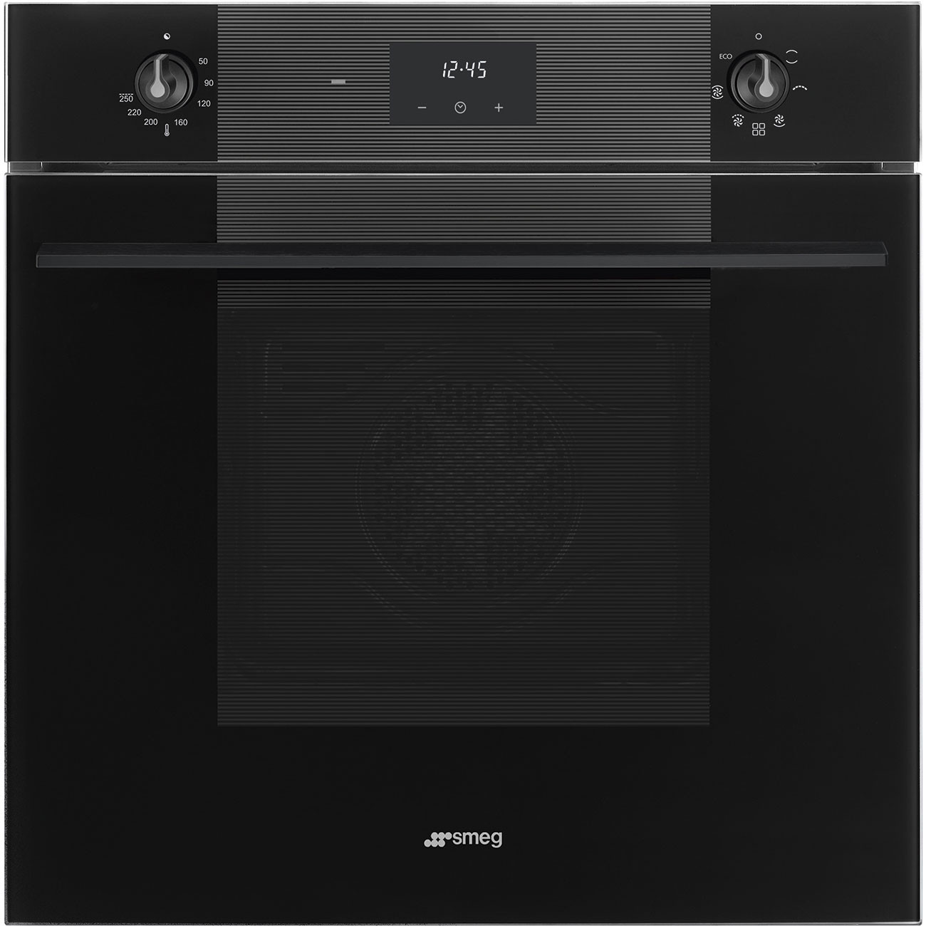 Un forno Smeg nero con display digitale che mostra le 12:45, manopola temperatura e manopole.