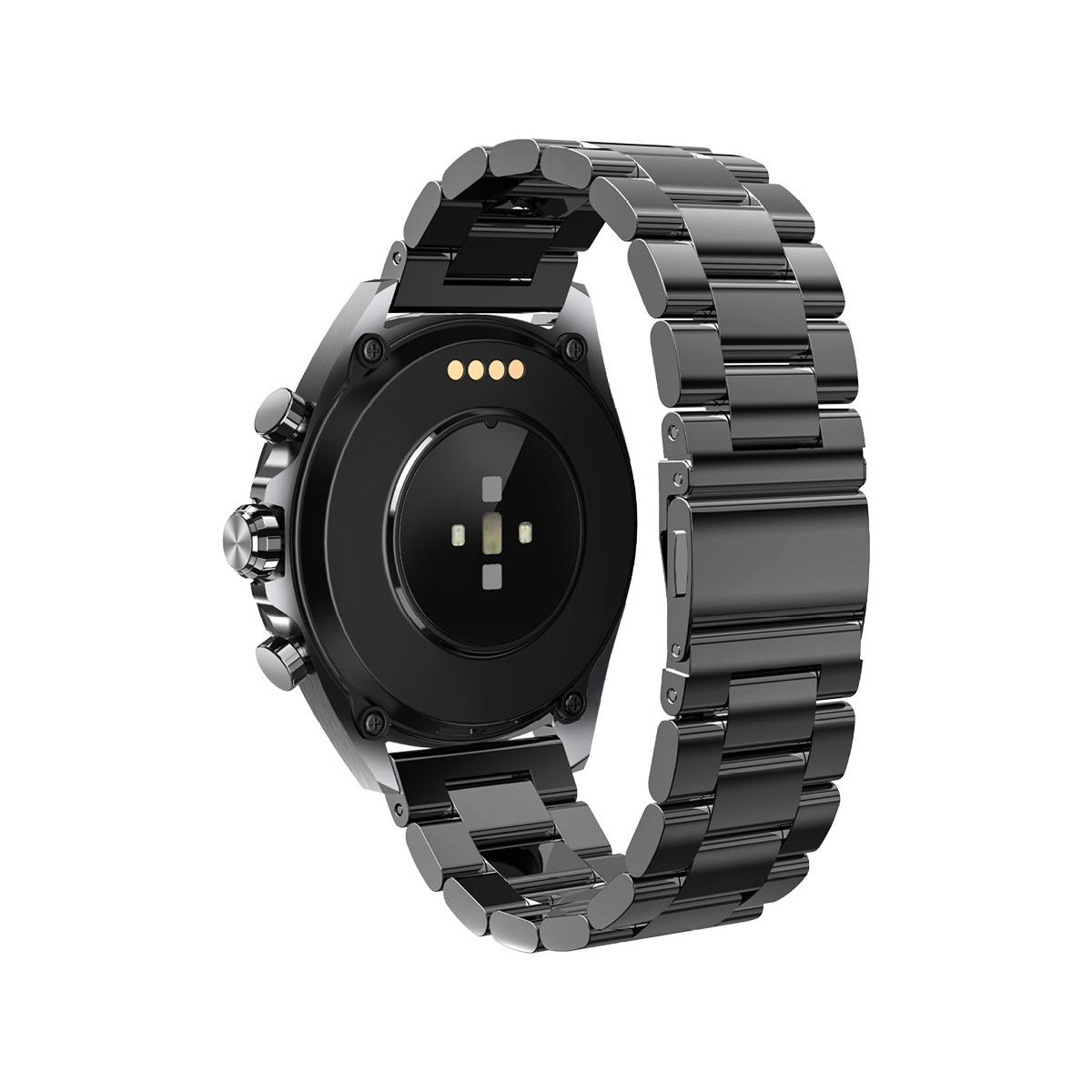 Uno smartwatch nero con cinturino in metallo, che mostra i contatti di ricarica.