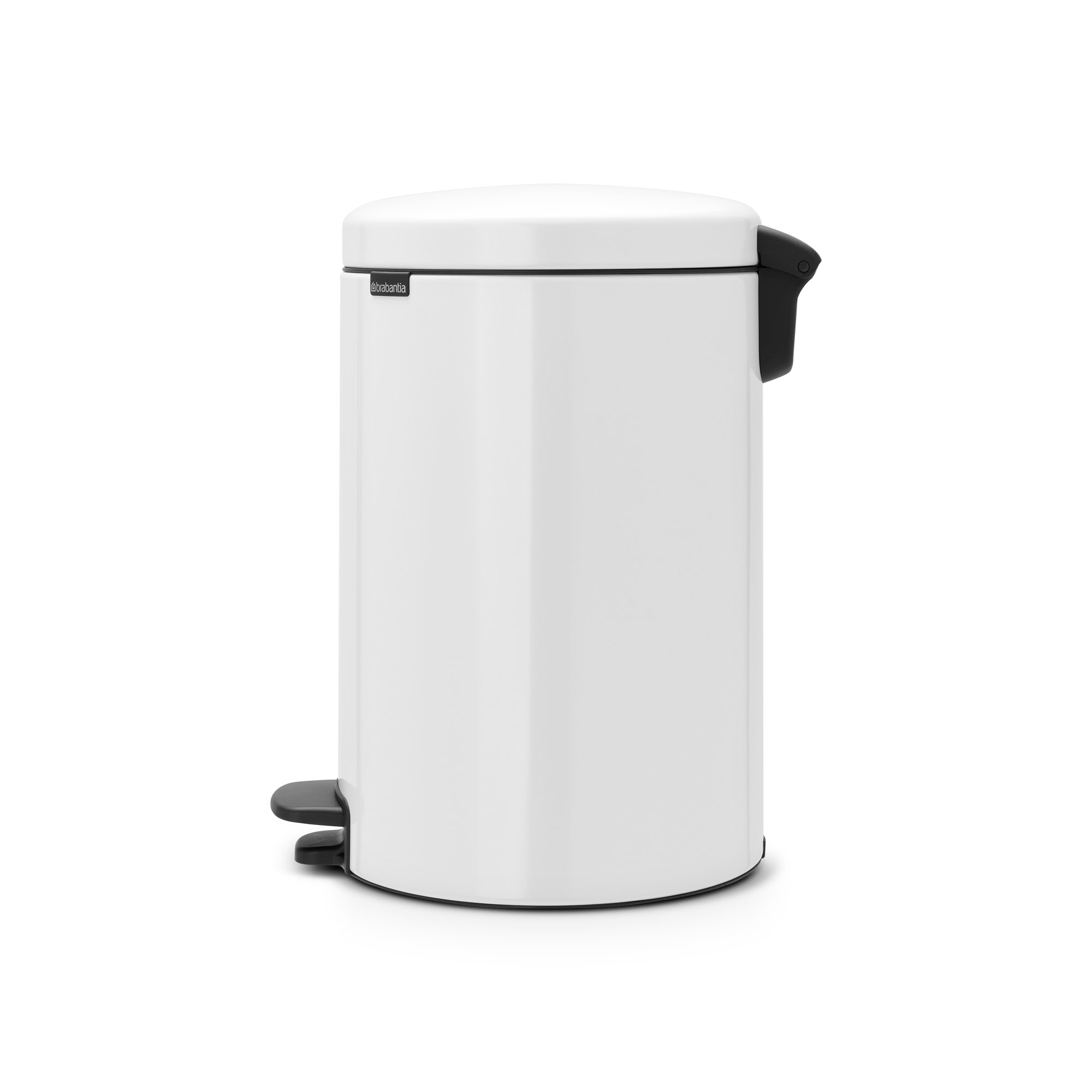 Een witte Brabantia trapremmer met zwart deksel en pedaal.