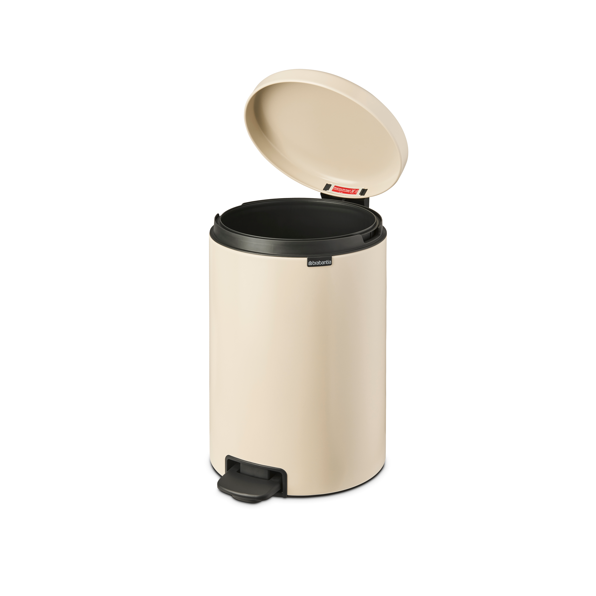 Beige pedaalemmer met deksel open en een zwart interieur.