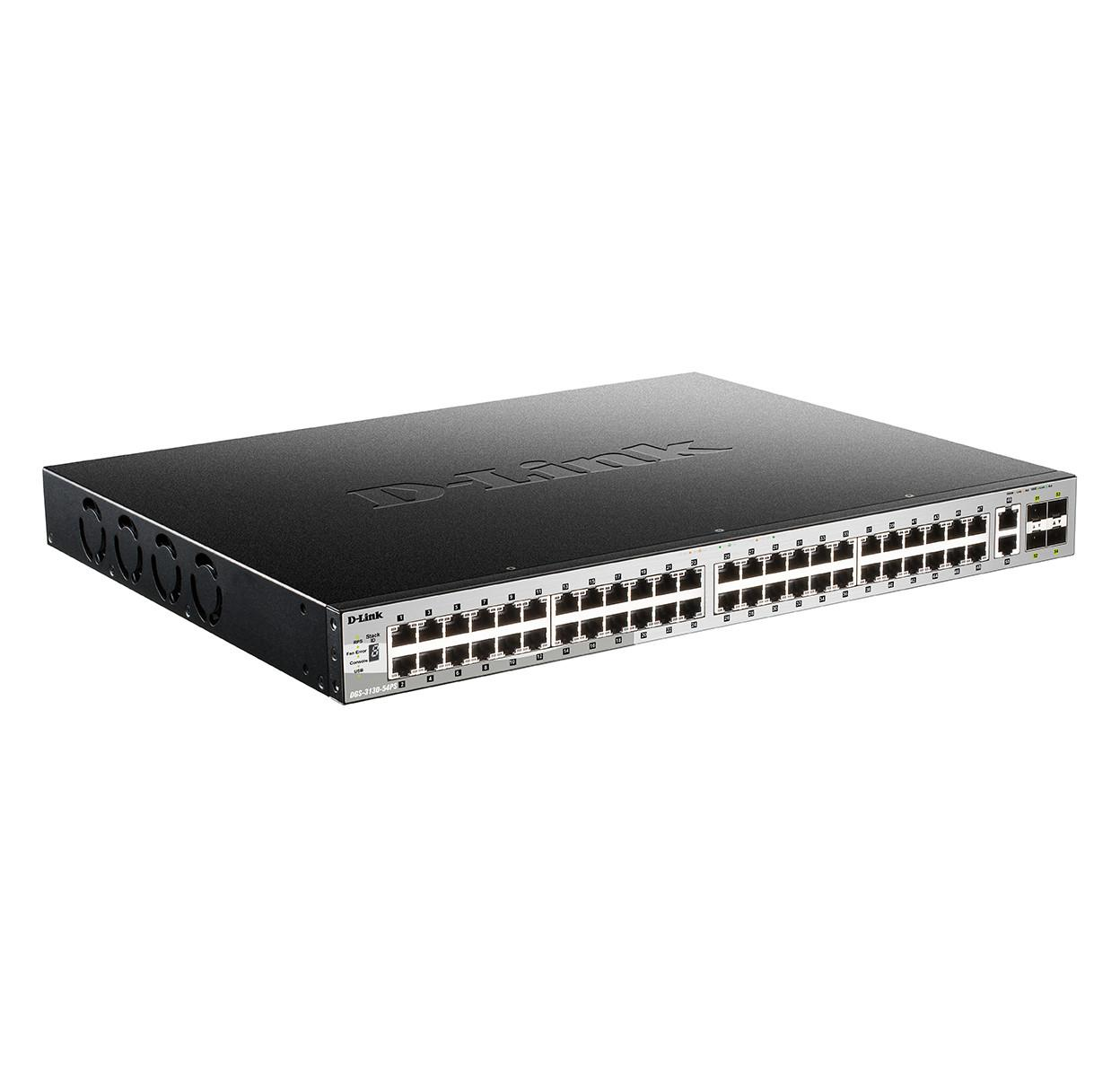Uno switch di rete D-Link nero con numerose porte, isolato su sfondo bianco.