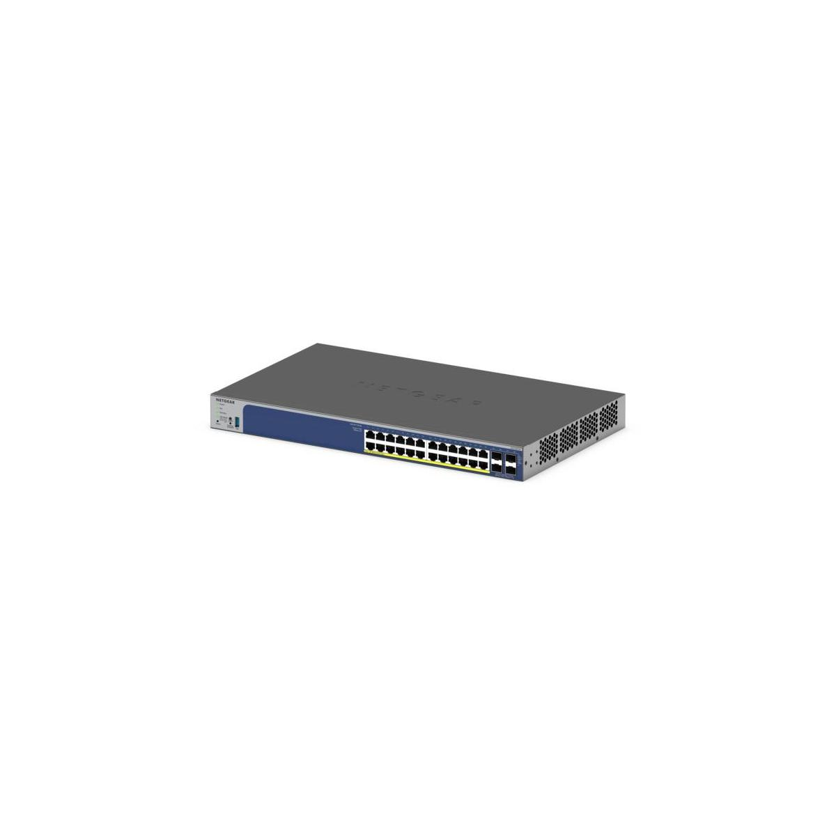 Un commutateur réseau argenté avec panneau avant bleu et de nombreux ports Ethernet.