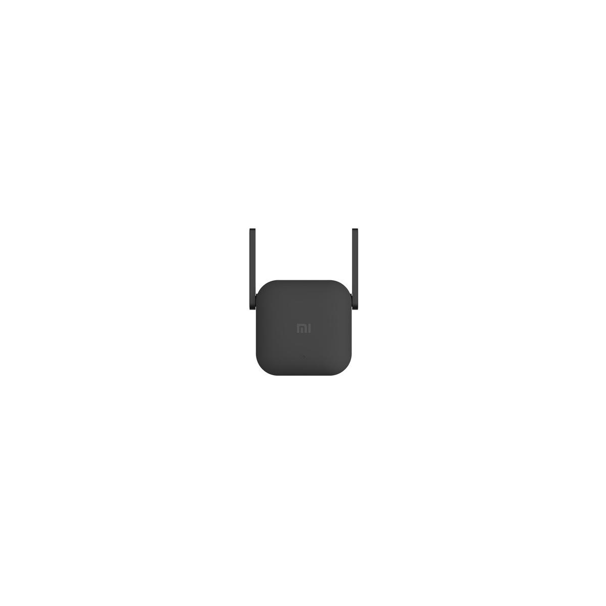 Ein schwarzer WLAN-Router mit zwei Antennen auf weißem Hintergrund.