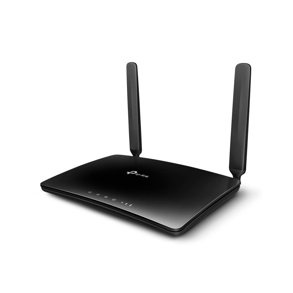Schwarzer TP-Link Router mit zwei Antennen und Statusanzeigen auf weißem Hintergrund.
