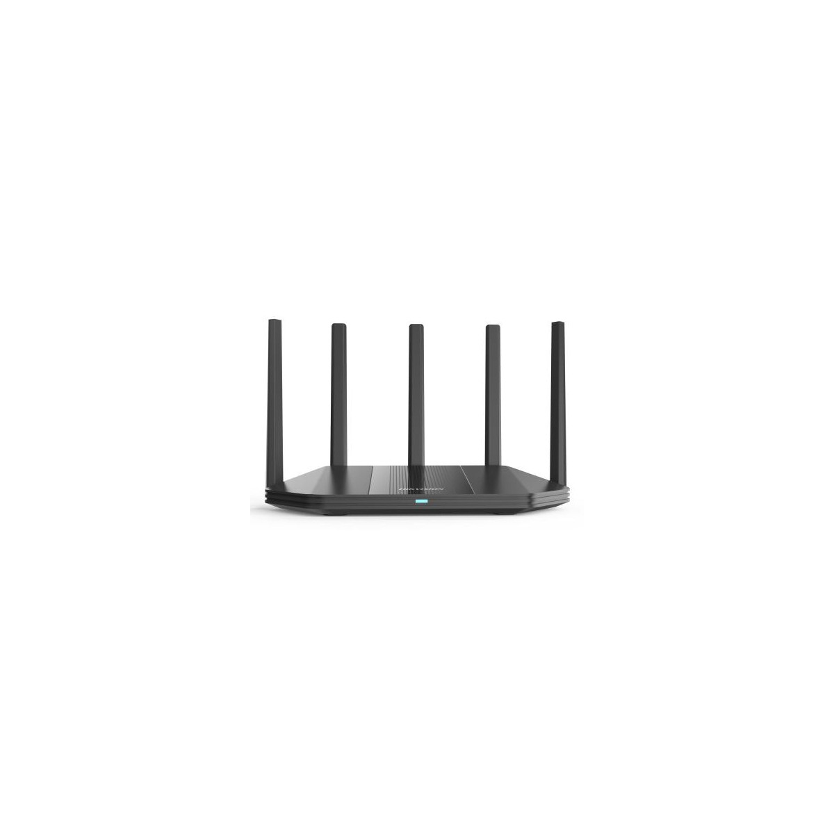 Un router negro con cuatro antenas se sienta sobre un fondo blanco.