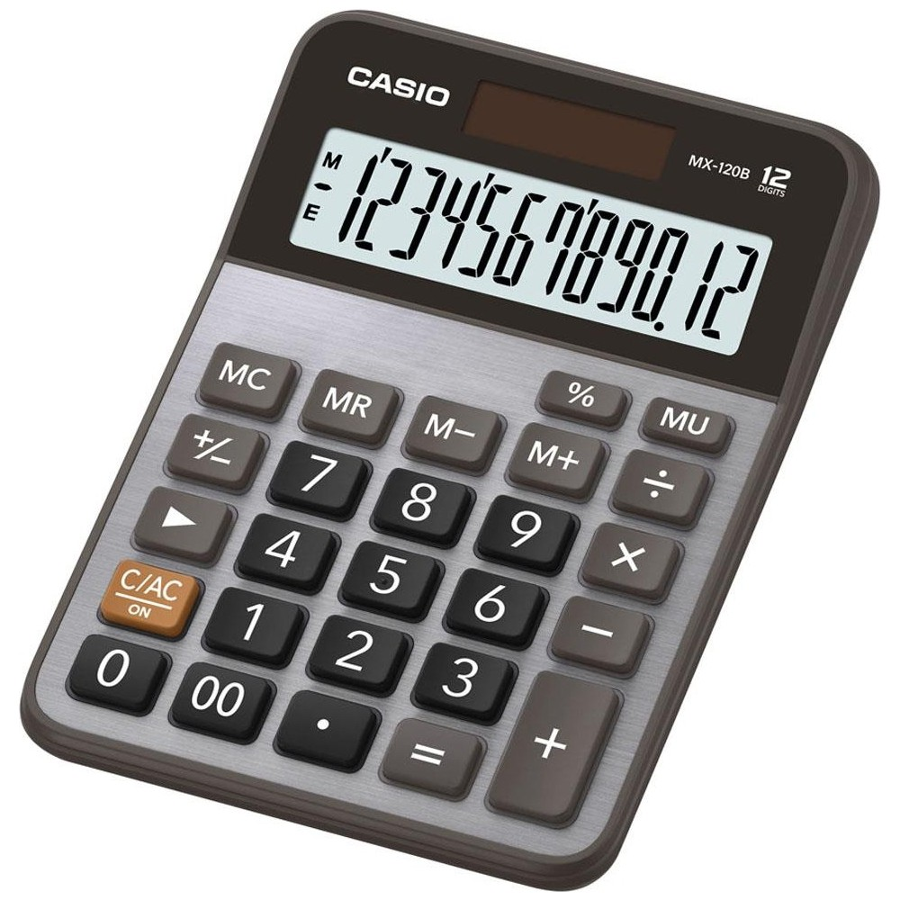 Gümüş Casio hesap makinesi, siyah tuşlar ve sayılar gösteren ekranlı.