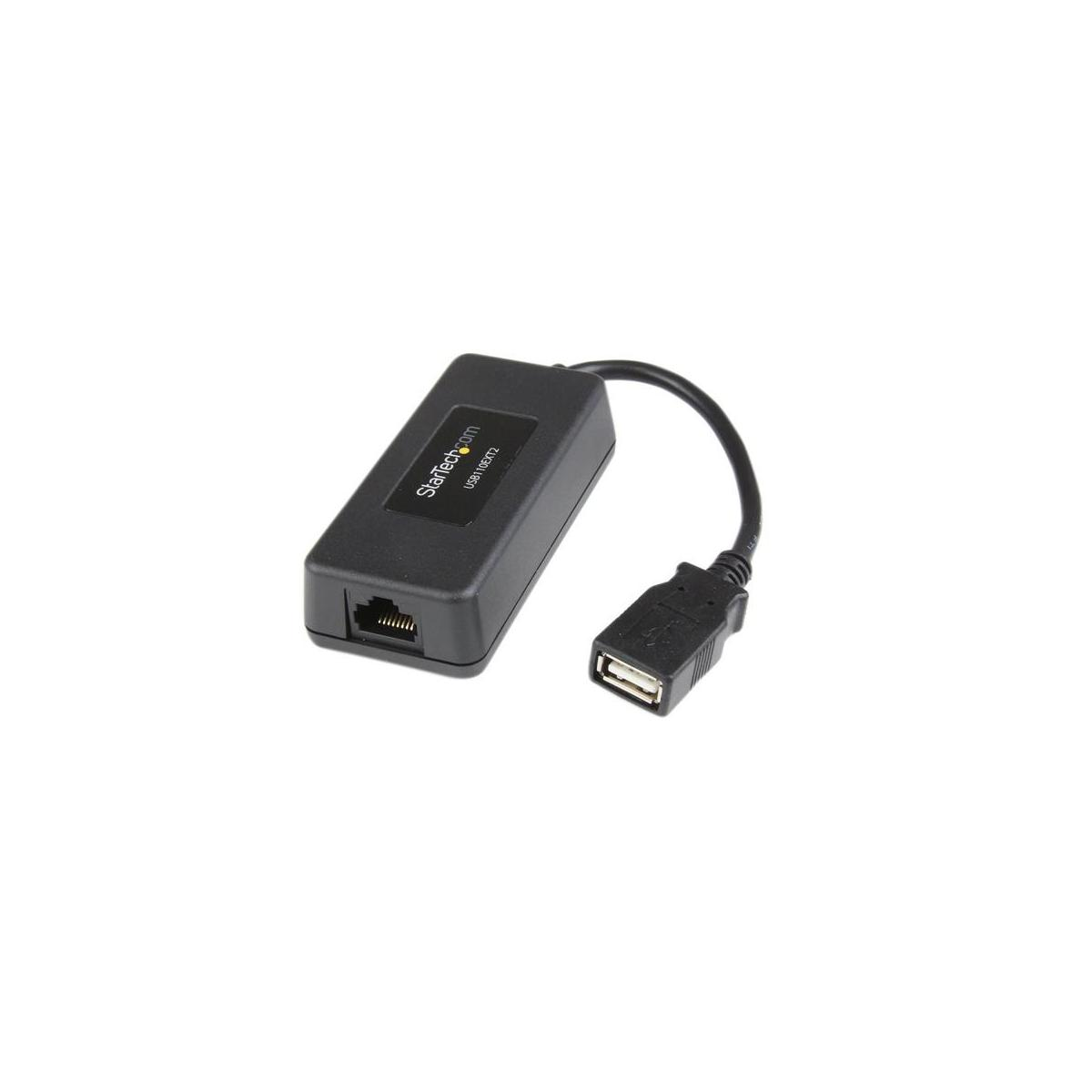 Un adattatore USB a Ethernet nero con logo StarTech.