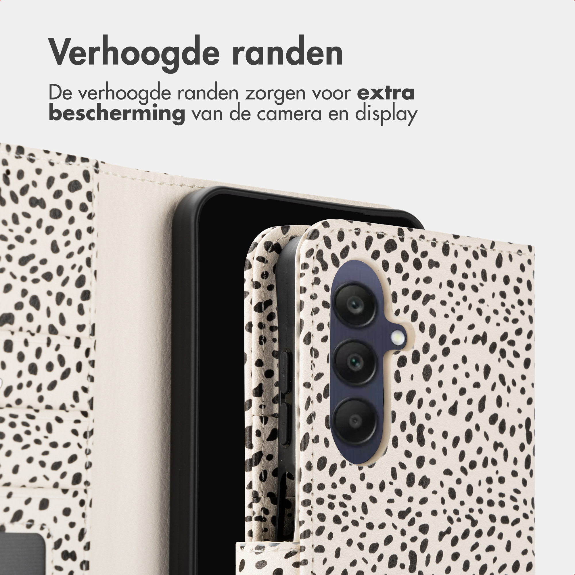Een smartphone met een dalmatiërpatroon in een hoesje met verhoogde randen.