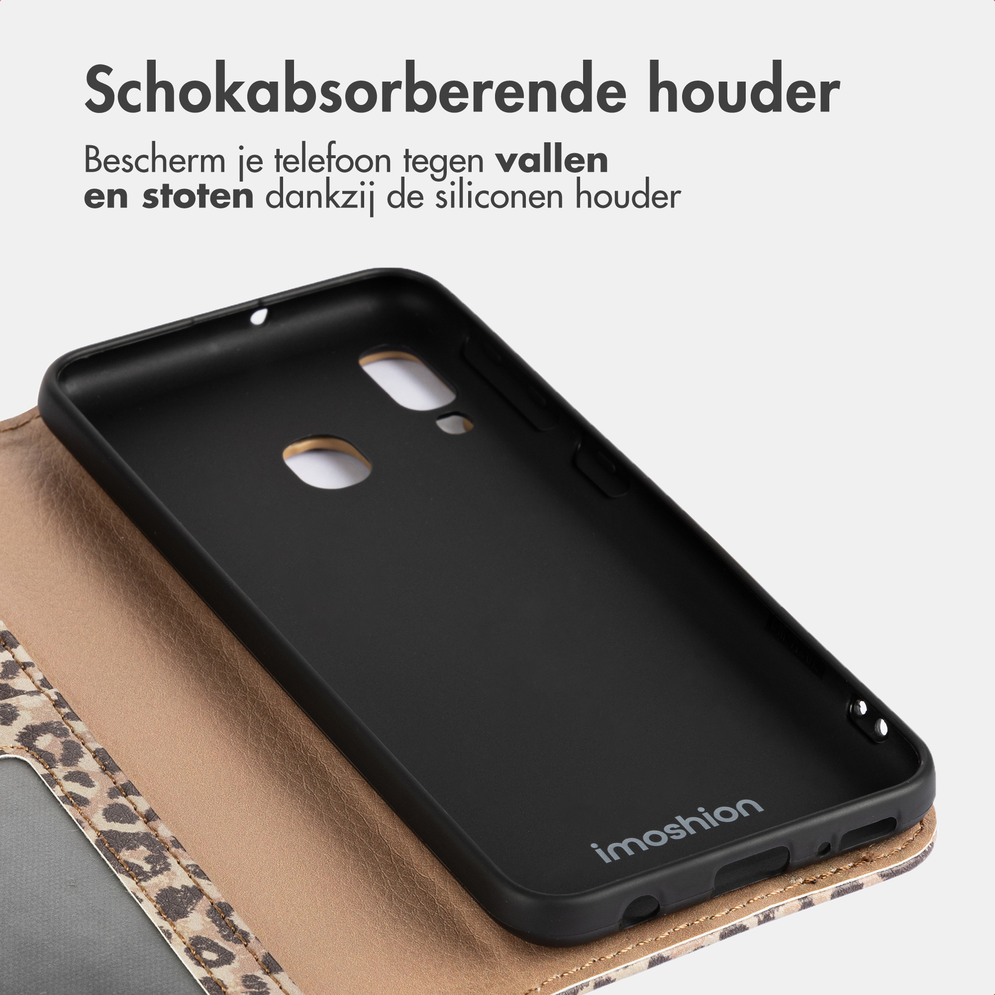 Zwarte telefoonhoes met luipaardprint rand en "imoshion" logo.