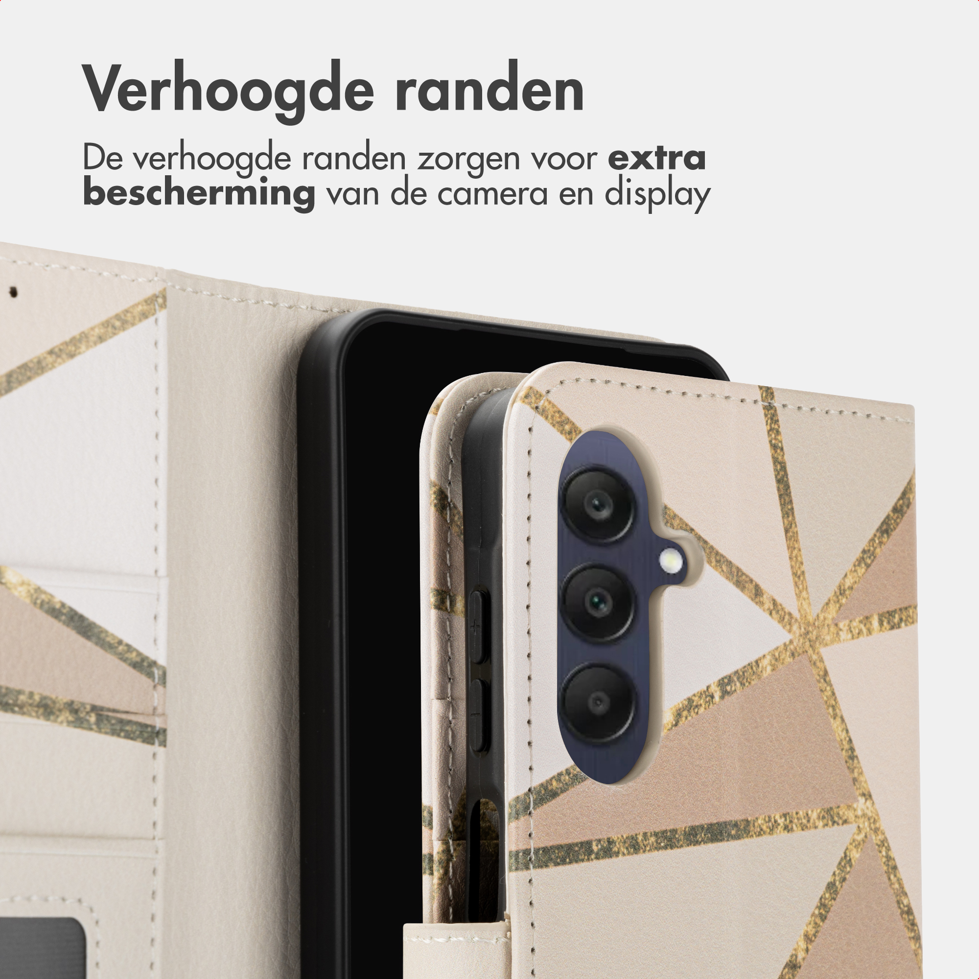 Een telefoon met een geometrische hoes die de camera beschermt.