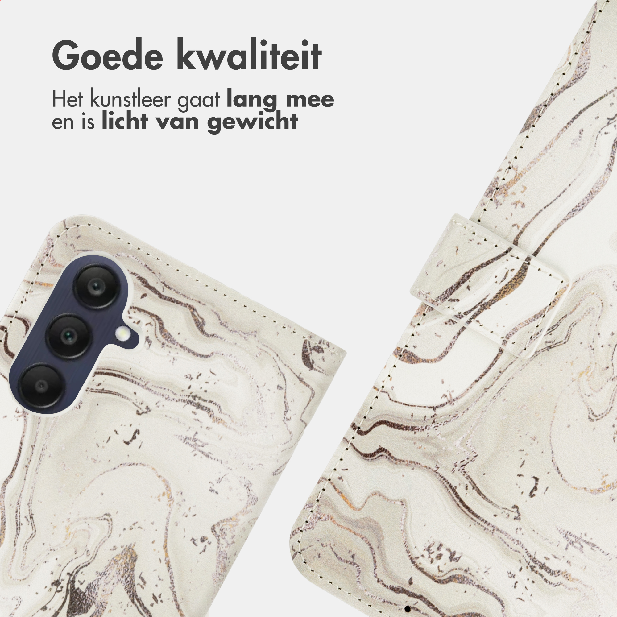 Telefoonhoesje met marmerpatroon, camera en sluiting zichtbaar.