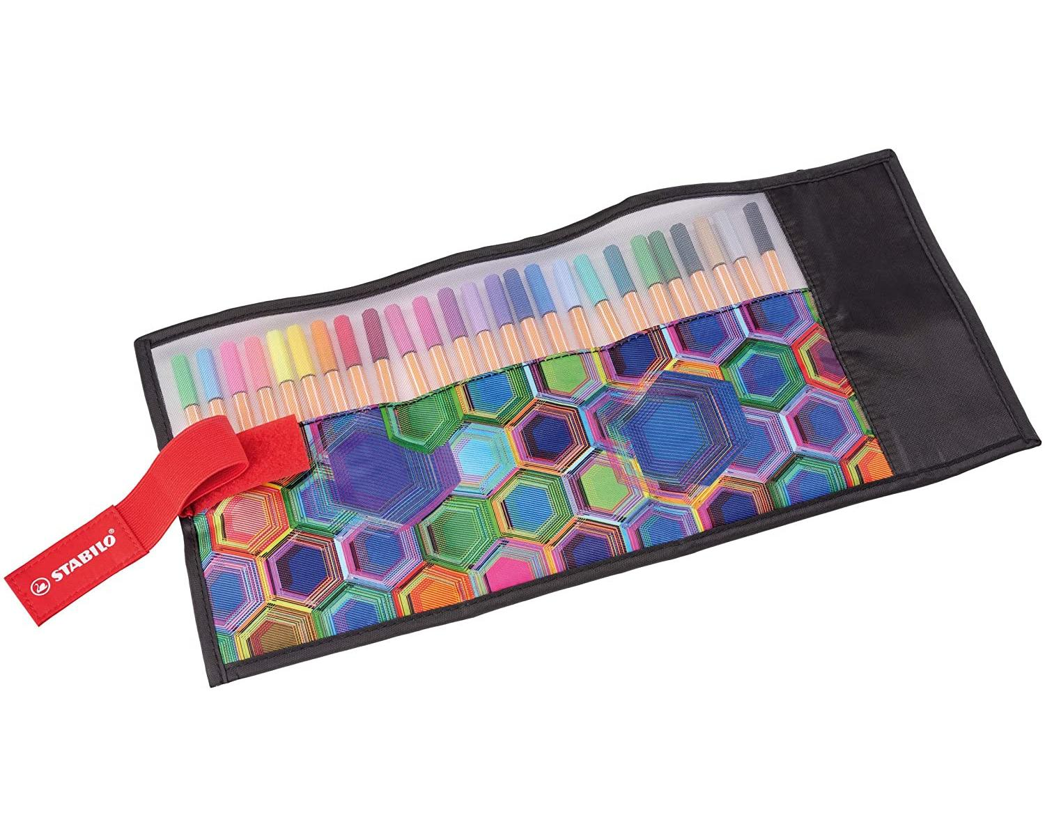 Un astuccio aperto con molte penne colorate e un motivo geometrico.